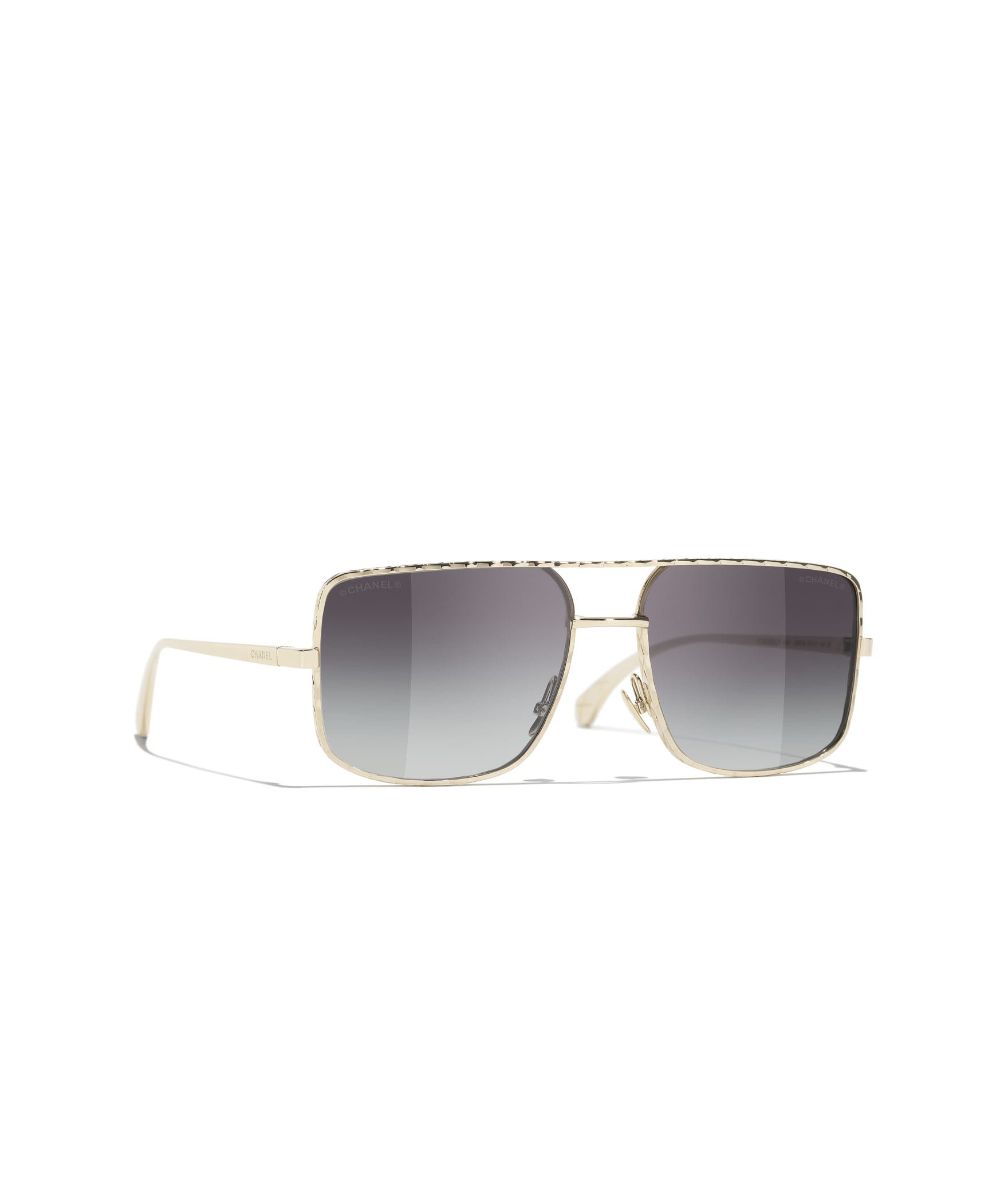 CHANEL Pilot Sunglasses A71756X01060L