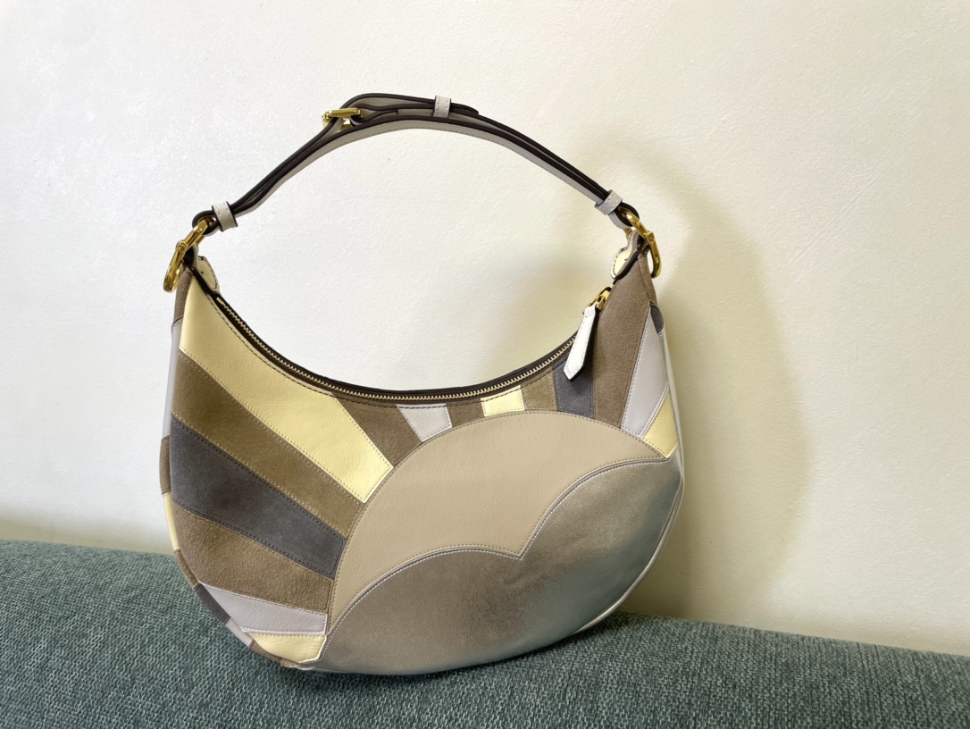 TOP FENDI Leather Material Fendigraphy Bags 10×29×24.5CM - 2 Colors&GHW