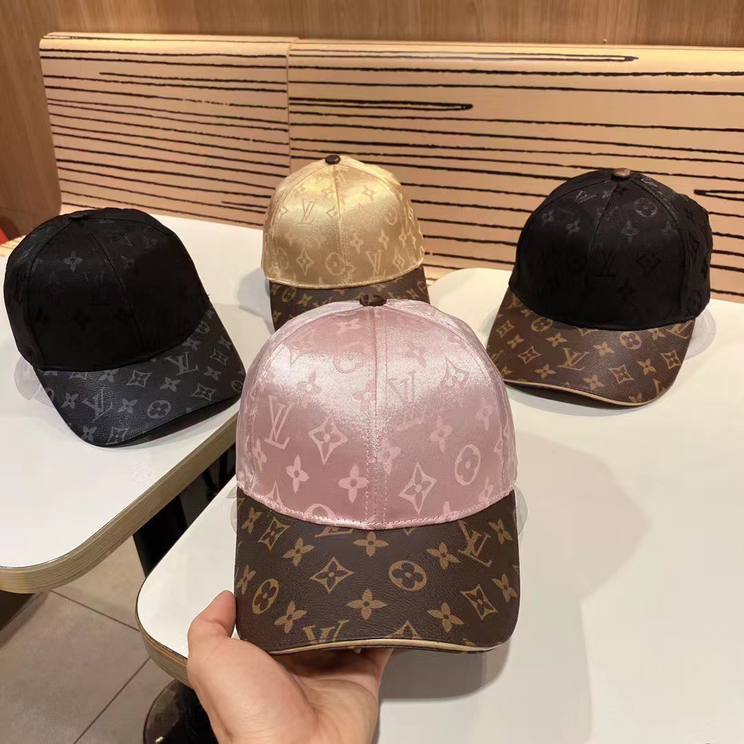 TOP Louis Vuitton LV Baseball Hat Canvas - 4 Colors
