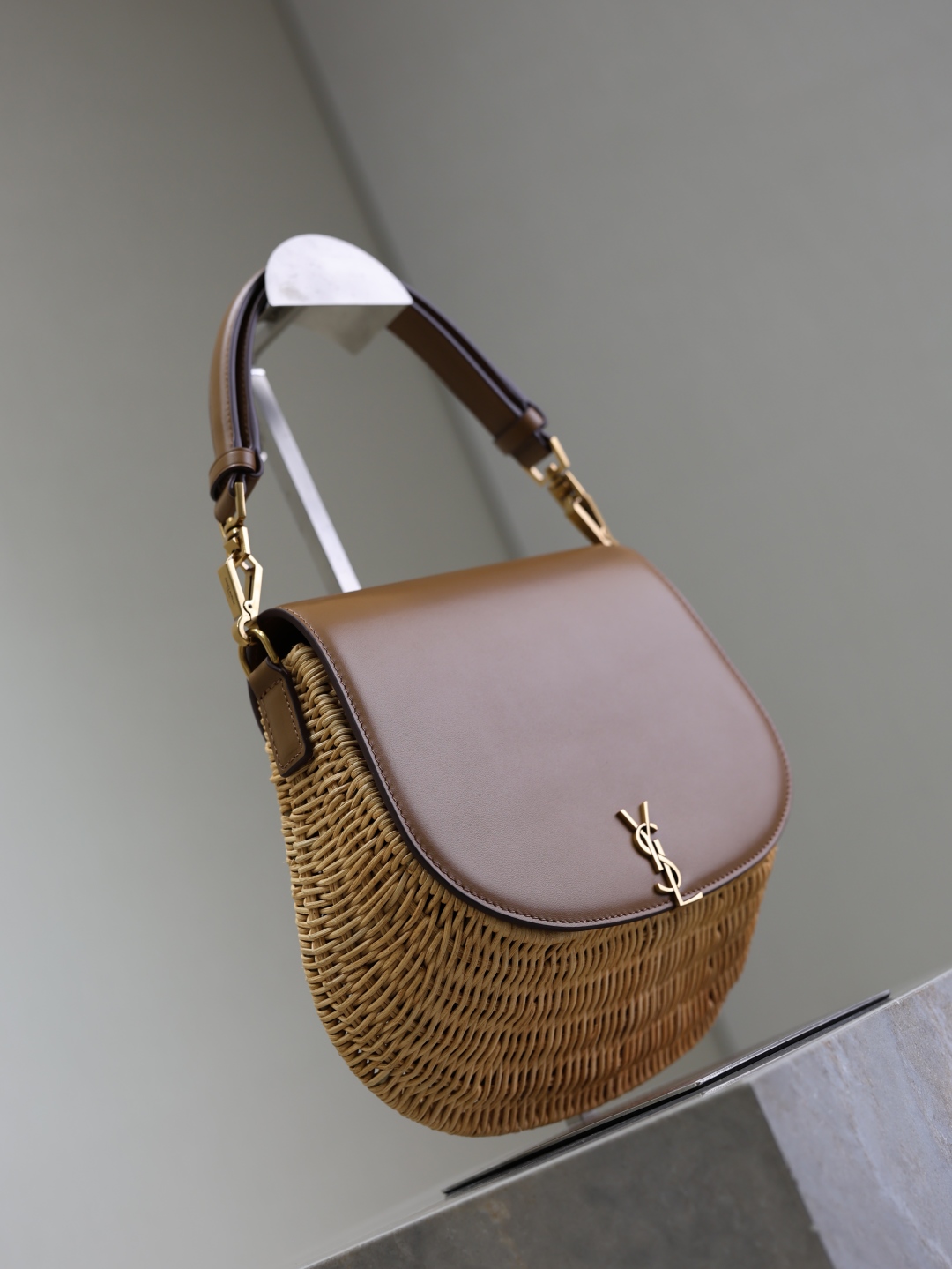 TOP Yves Saint Laurent YSL Voltaire Hobo/Crossbody Bag 21×23×9cm -Brown