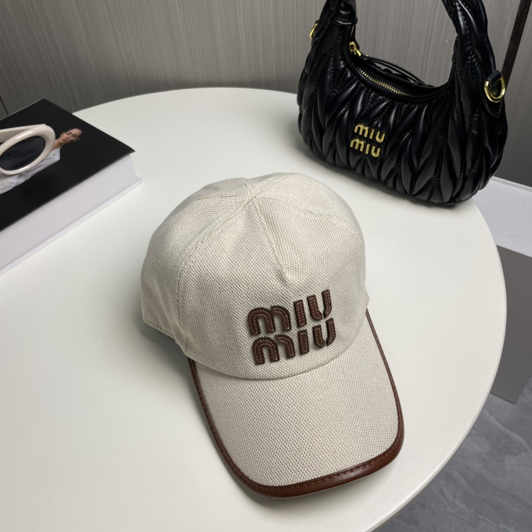 TOP Miu Miu Baseball Cap - Beige