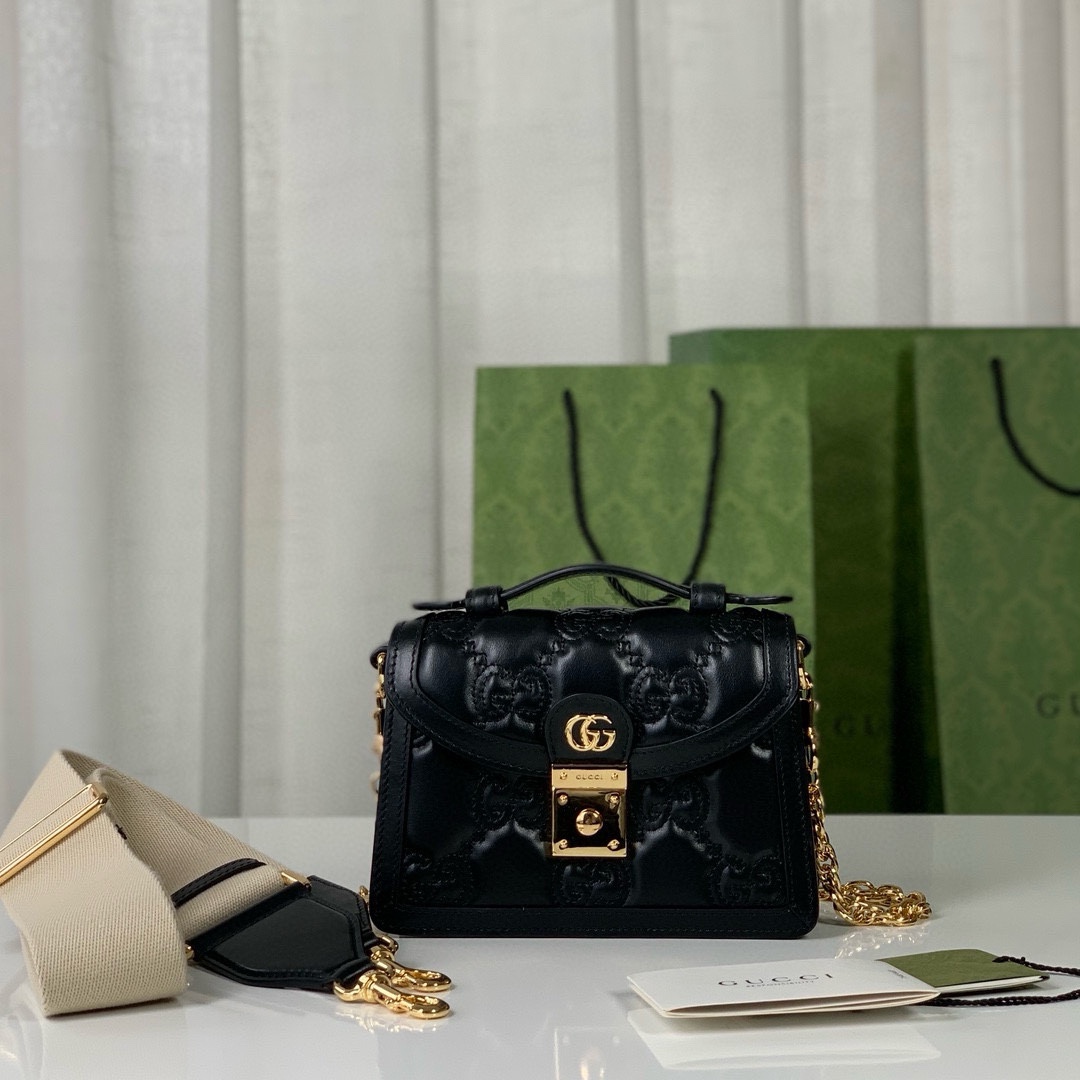 TOP GUCCI Matelessé Leather Small Handbags 18X13X6.5cm - 2 Colors