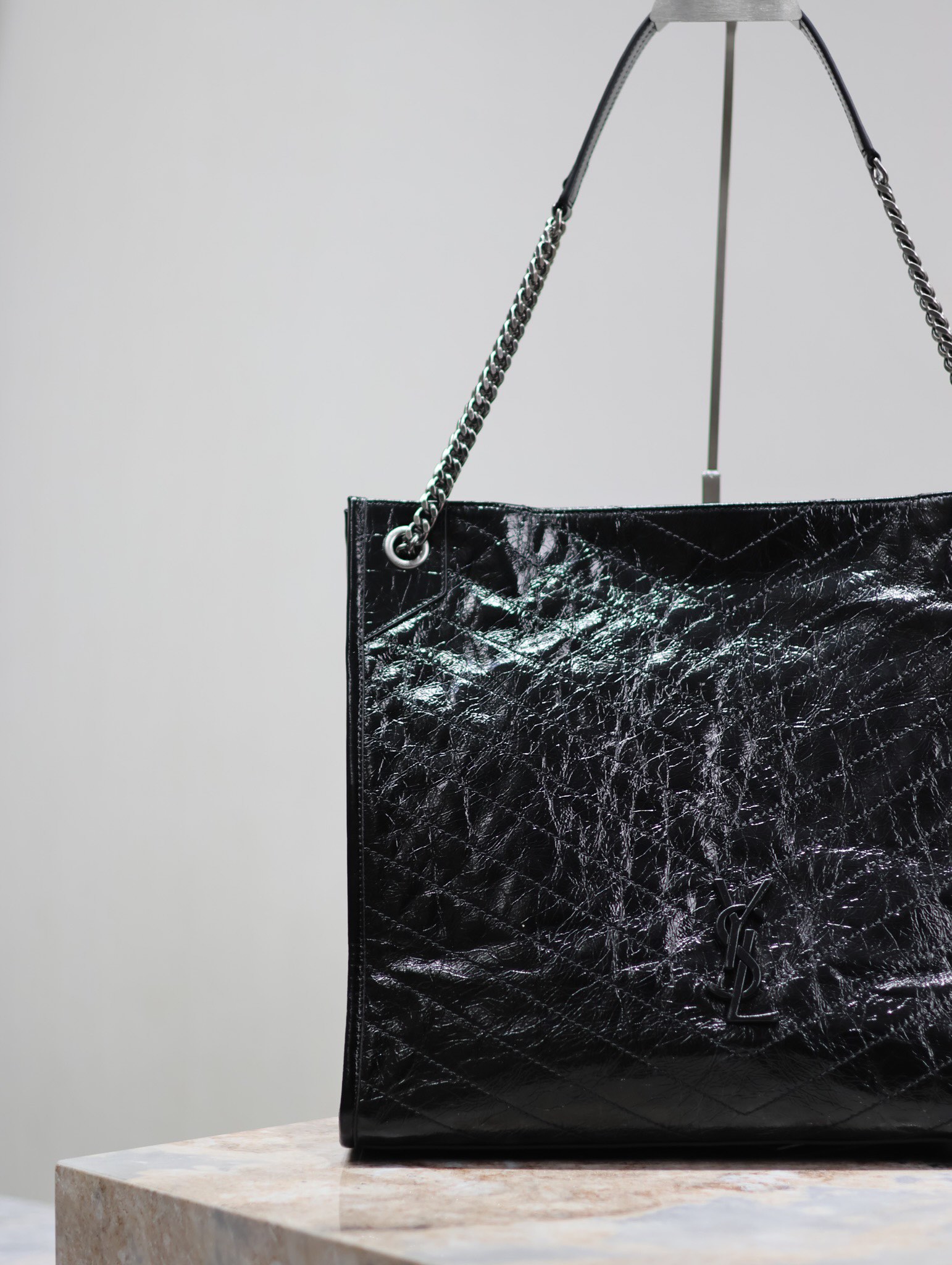 TOP Yves Saint Laurent YSL Wax Cowhide Large Niki Shopping Bag 39×31.5×12.5cm - Black