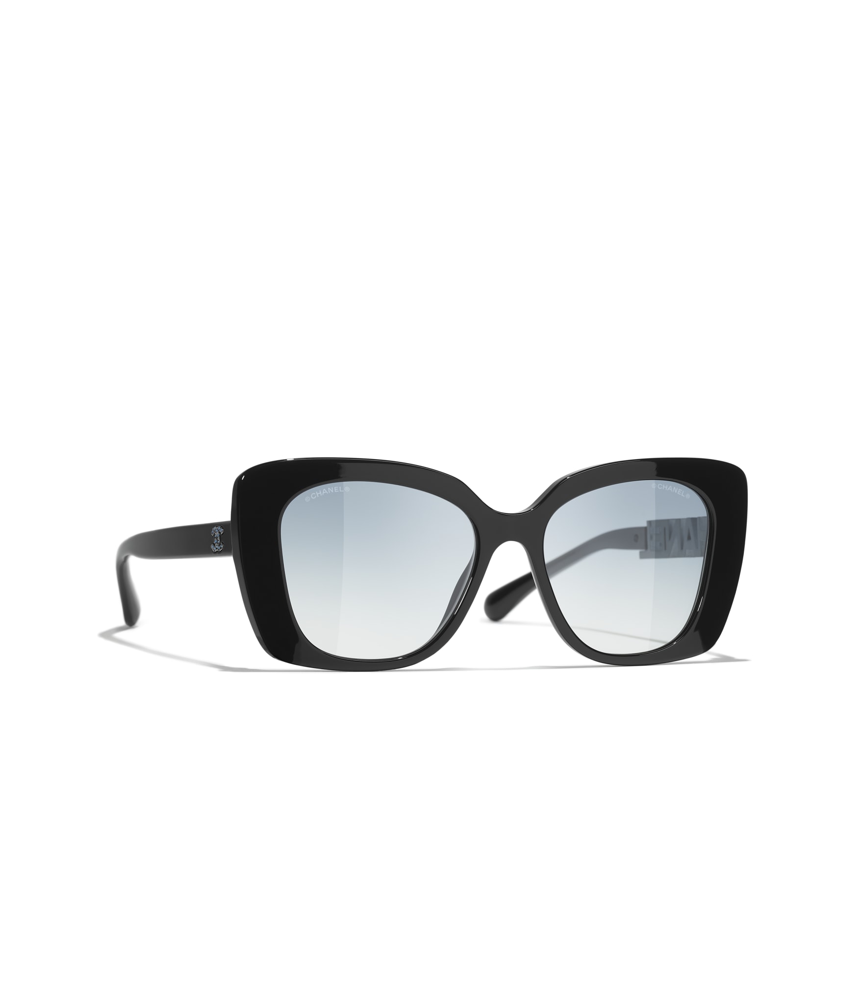 CHANEL Square Sunglasses A71353X08902S