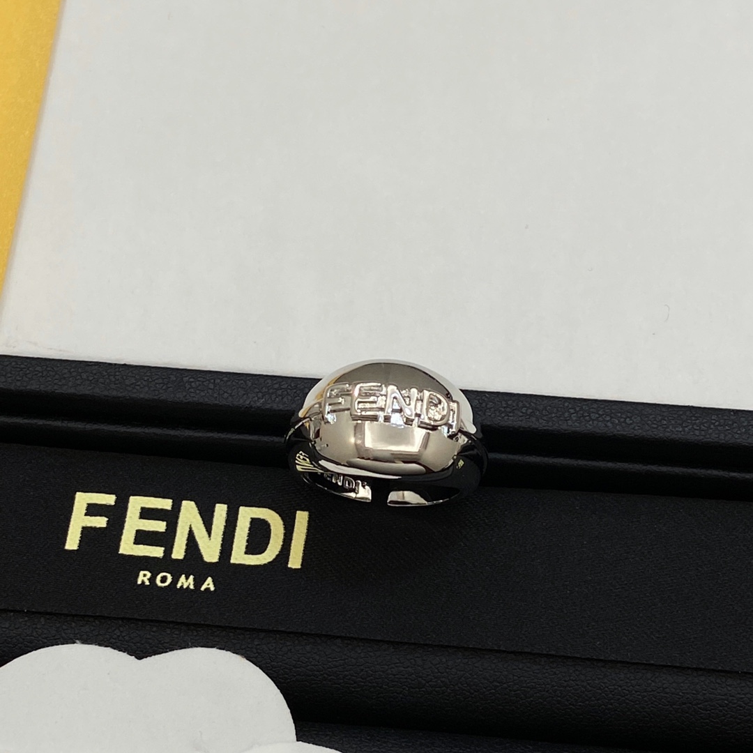 TOP FENDI FF Rings - 2 Colors
