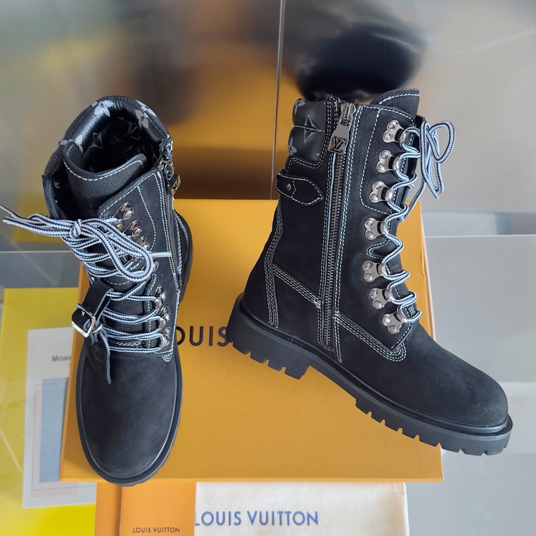 TOP Louis Vuitton LV  x Timberland Short Boots - 2 Colors