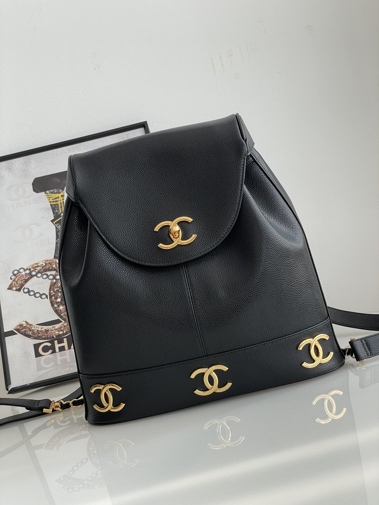 TOP CHANEL 1994 Vintage CC Backpack 31×11×34 cm -Black