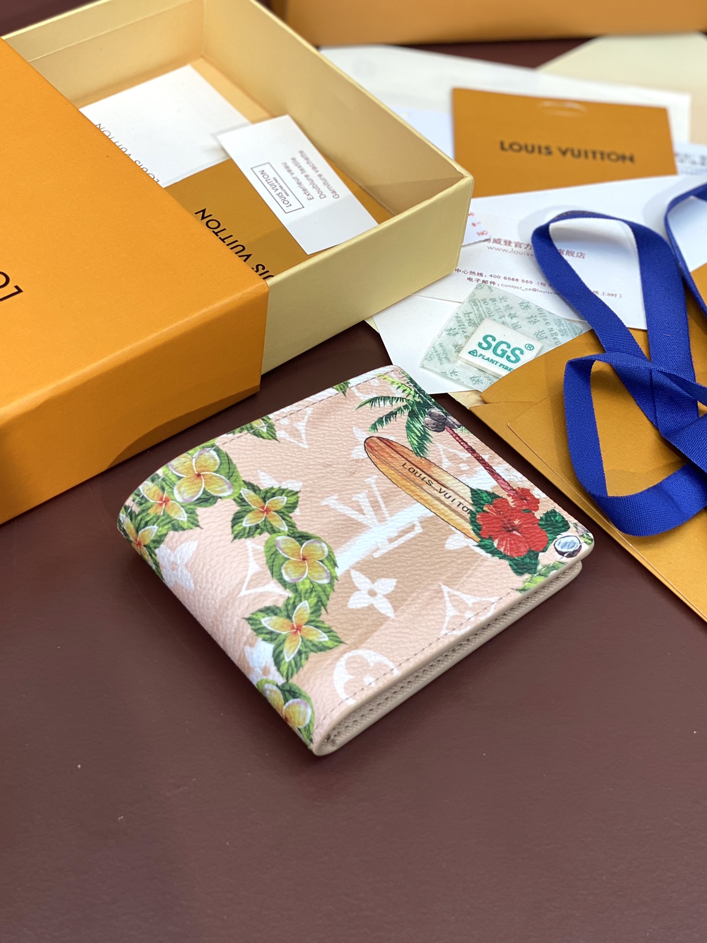 TOP Louis Vuitton LV  Monogram Surfin Wallet 11x8.5x2cm - Khaki