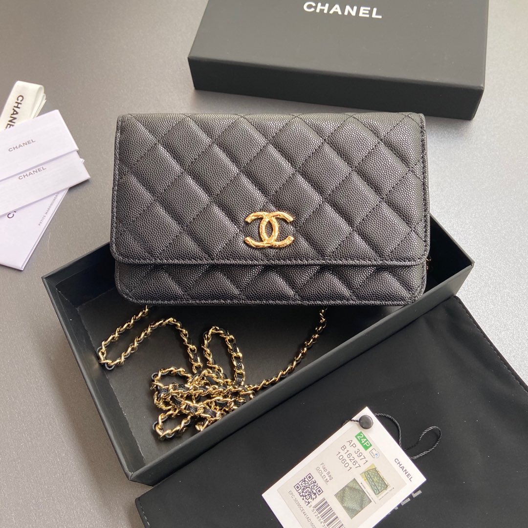 TOP CHANEL Chain Bag Calfskin 20×13×3.5cm - Black
