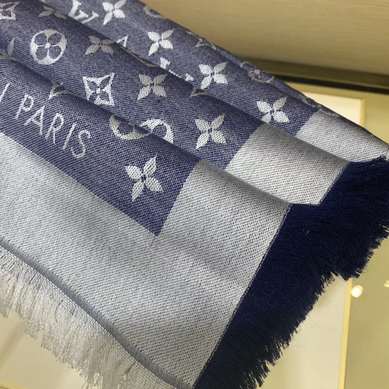 TOP Louis Vuitton LV L*V Monogram Shawl - Blue Denim