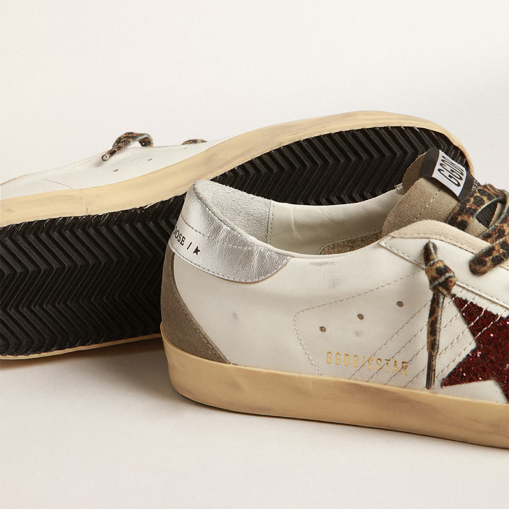 Golden Goose Super-Star with burgundy glitter star and silver heel tab (Replica)
