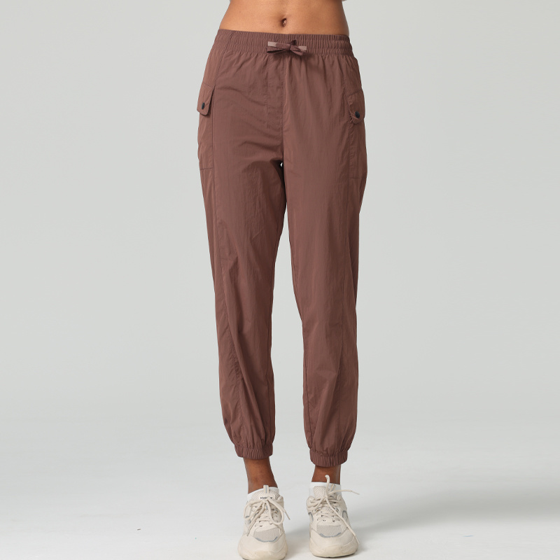 Womens Woven UPF 50 Lightweight Cargo Pant