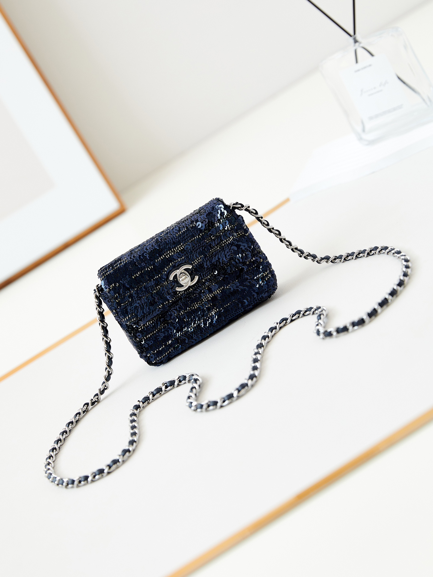 TOP CHANEL Flap Bag with Blue Letter Sequins 12cm