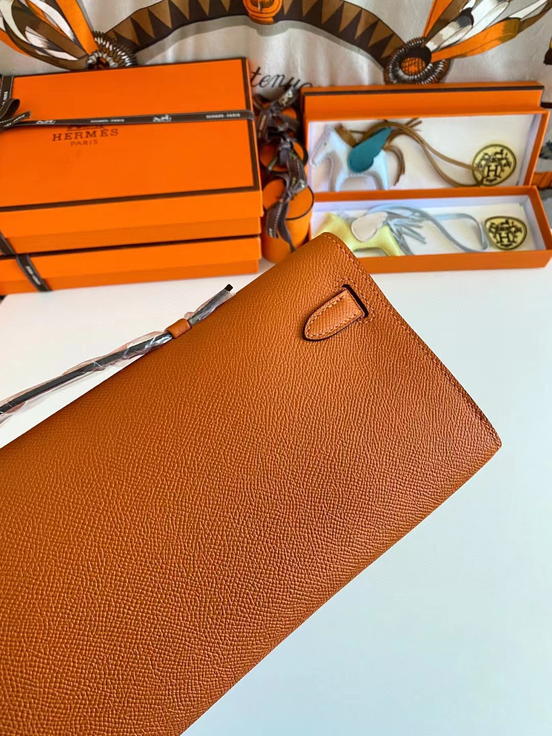TOP HERMES Kelly Cut Elan 31 Clutch - Orange& SHW
