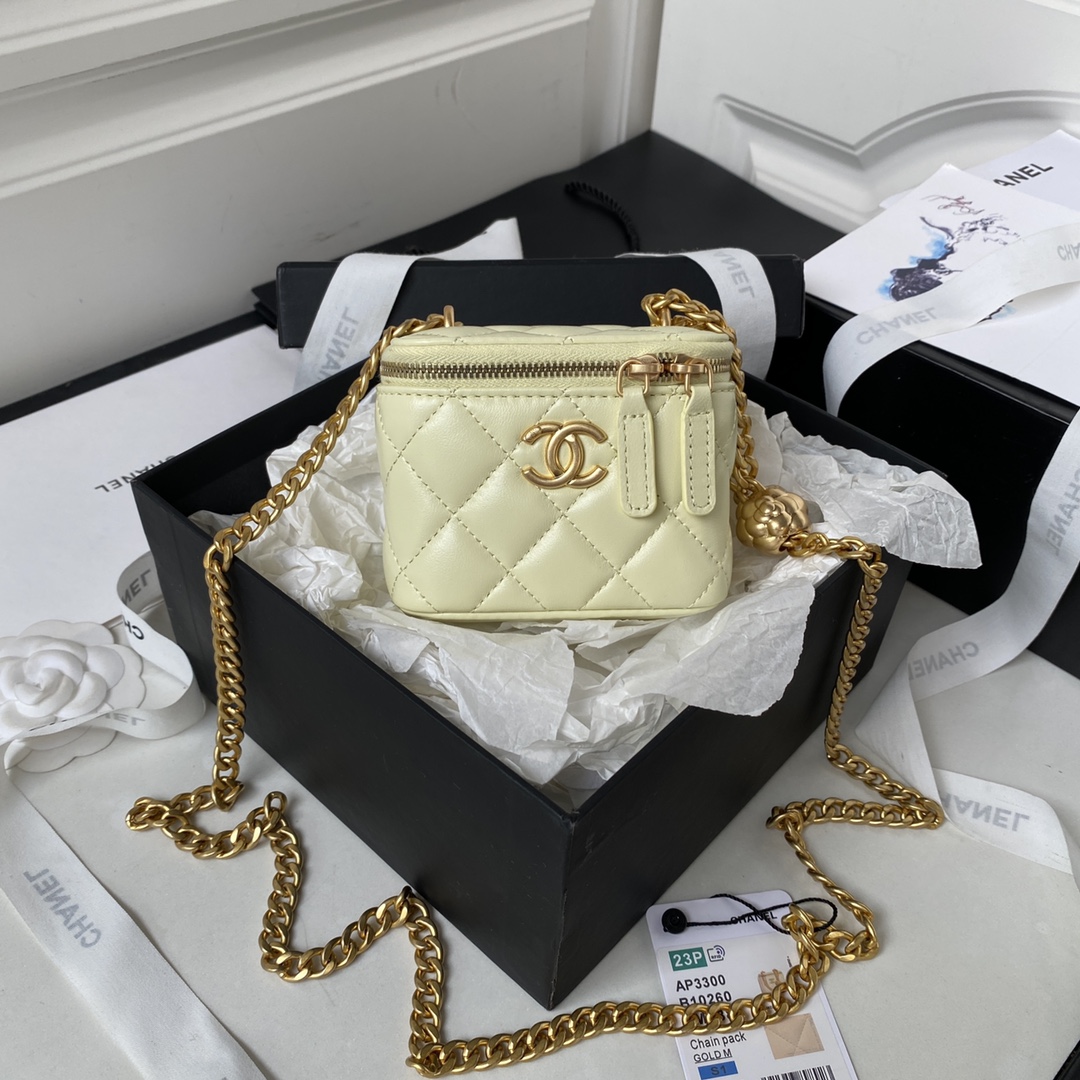 TOP CHANEL Chain Small Cosmetic Box 8.5*11*7cm - GHW