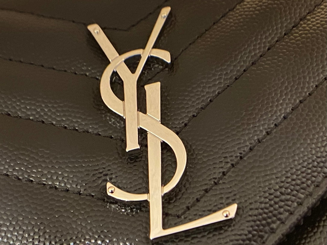 TOP Yves Saint Laurent YSL Woc Matelasse Medium Bag - Black SHW