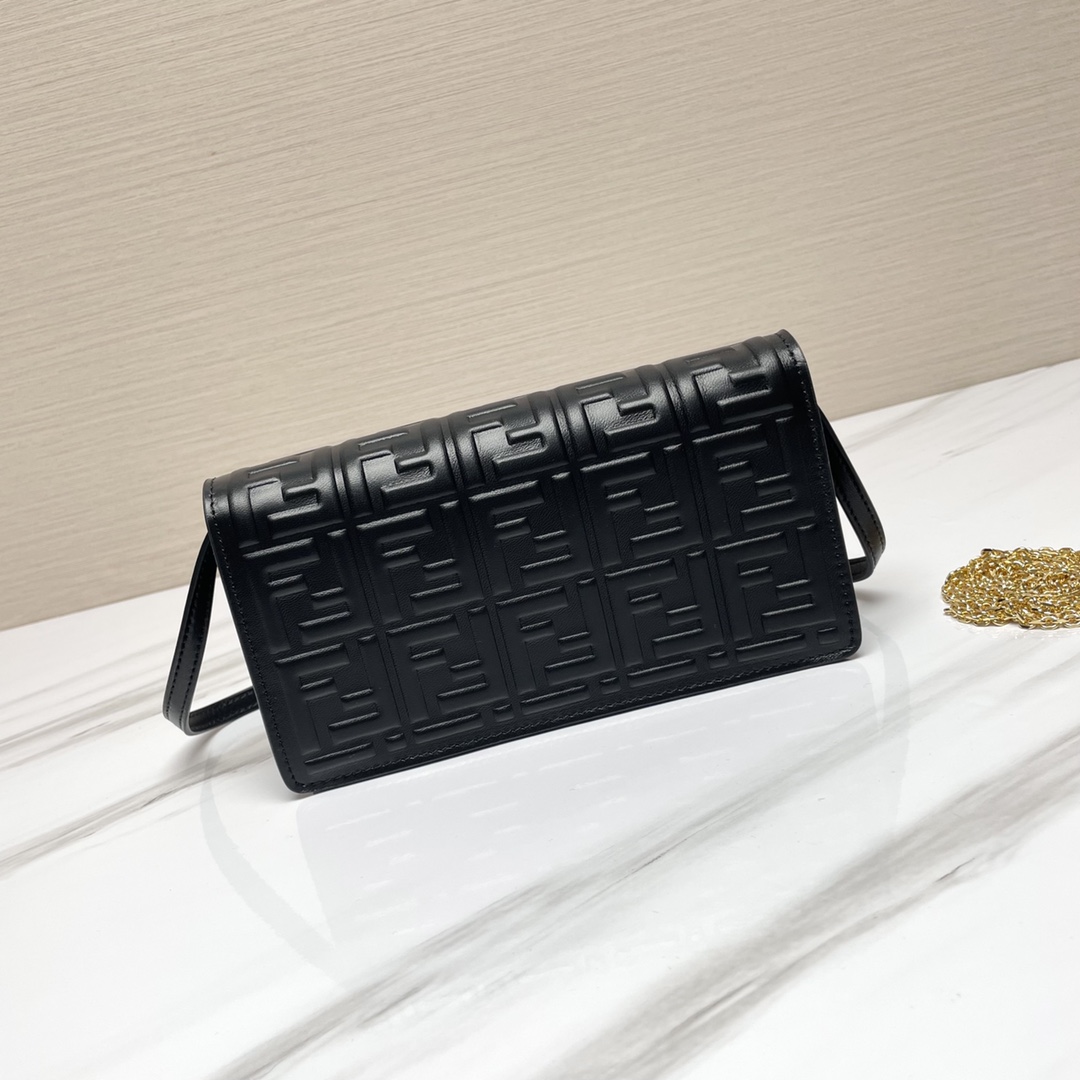 TOP FENDI Leather Baguette Bags 21x11.5x5cm - Black/Yellow - GHW