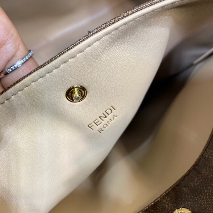 TOP FENDI FENDI D-Lite Large Bag - Black