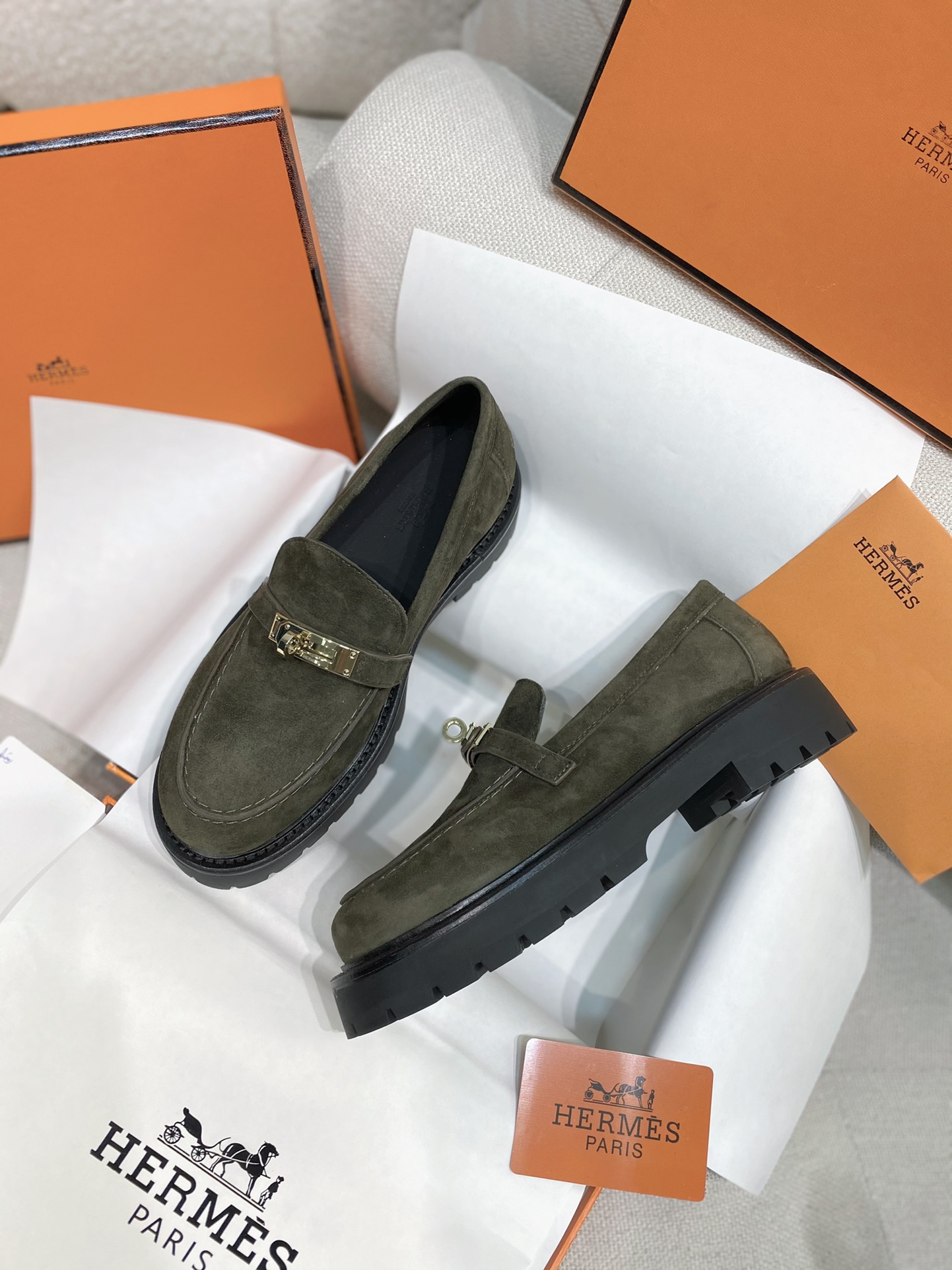 TOP HERMES Sheepskin Casual Shoes 3.5CM - 2 Colors