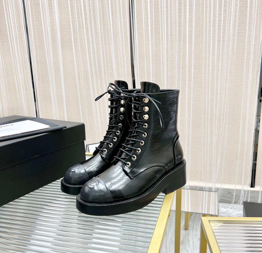 TOP CHANEL Double C Logo Leather Boots - 3 Color