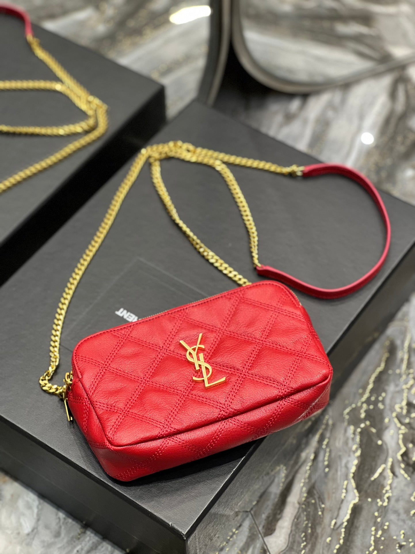 TOP Yves Saint Laurent YSL Beckly Double Zip Pouch Bag - Red GHW