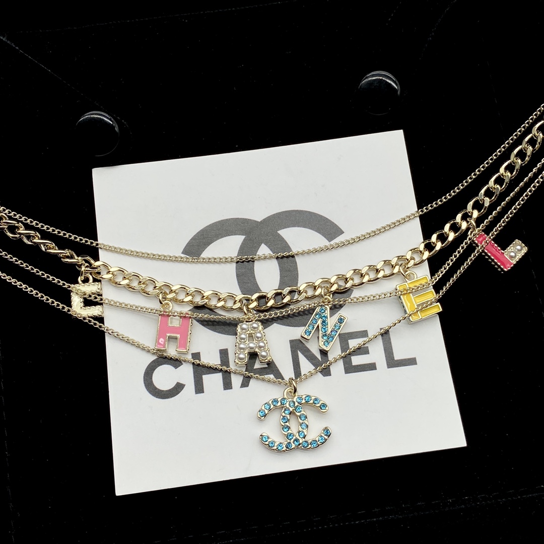 TOP CHANEL Layering Necklace - Gold