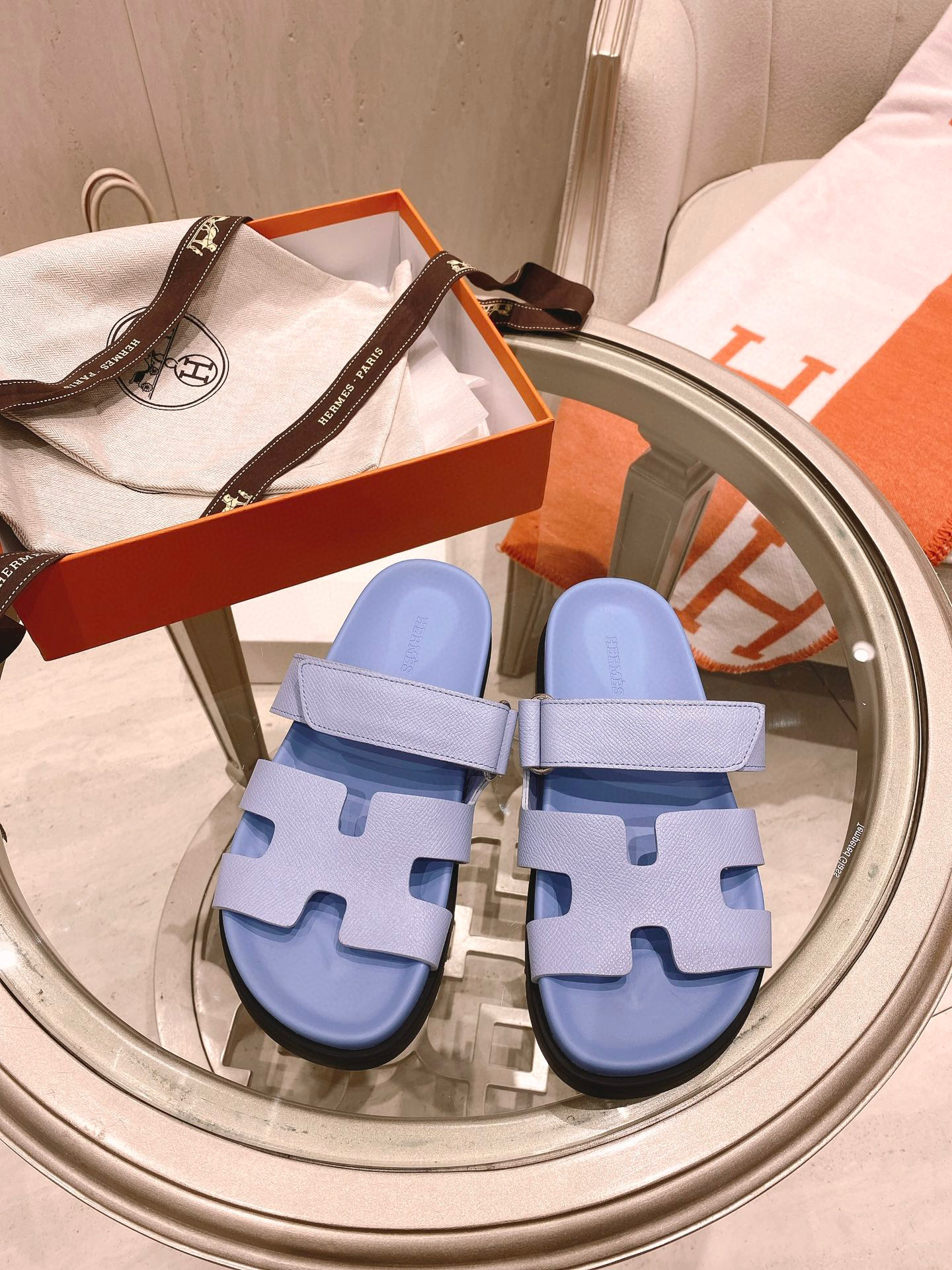TOP HERMES Chypre Sandal - 13 Colours