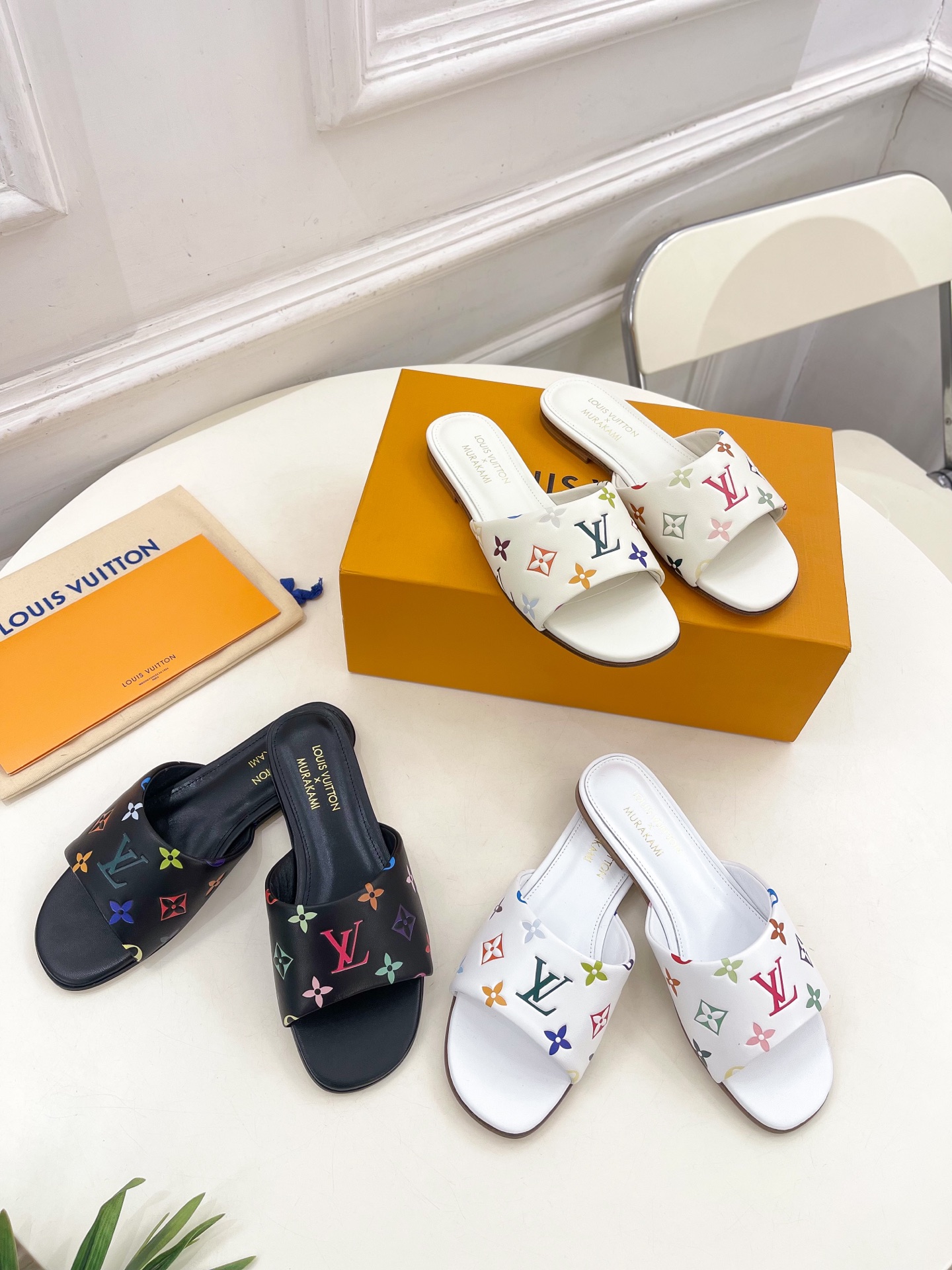 TOP Louis Vuitton LV X TM Monogram Slippers - 3 Color