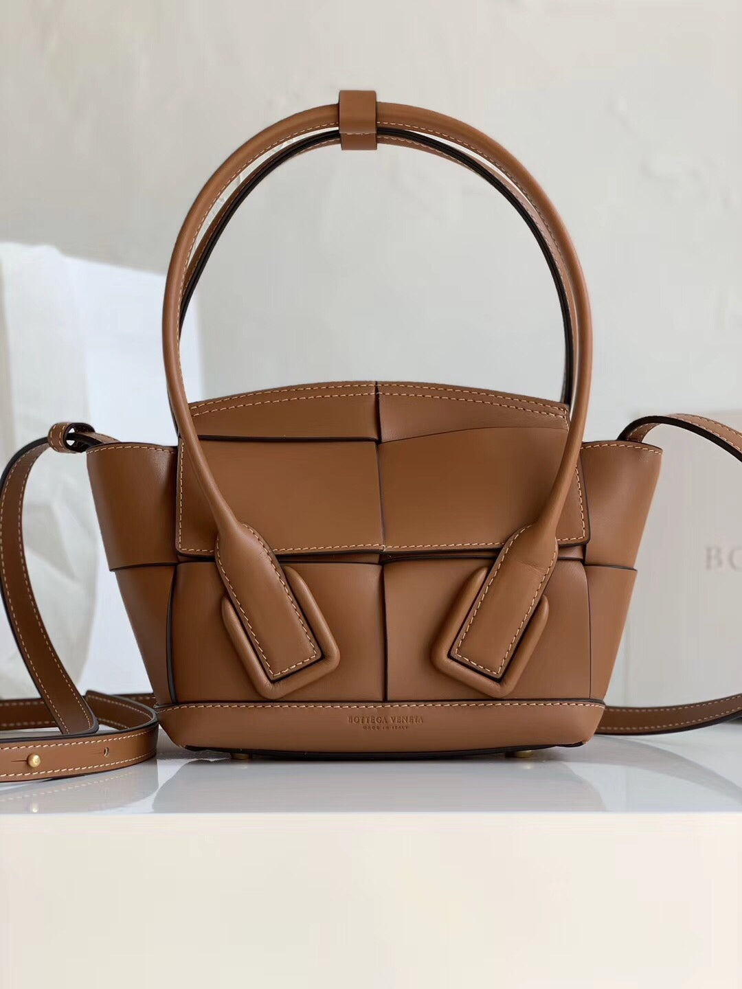 TOP Bottega Veneta BV Mini Arco 29 Leather Bag - Brown