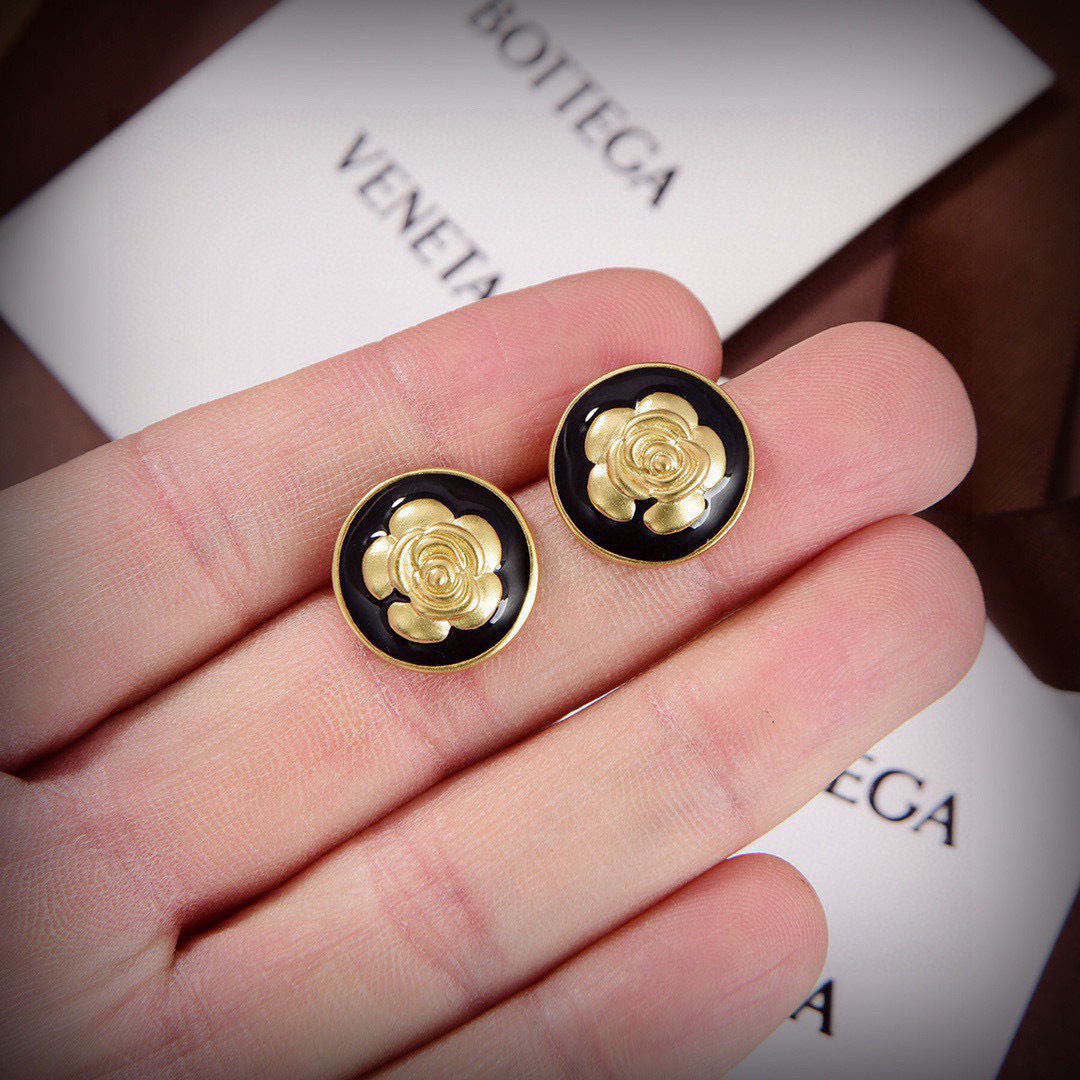 TOP Bottega Veneta BV Earring - Black And Gold
