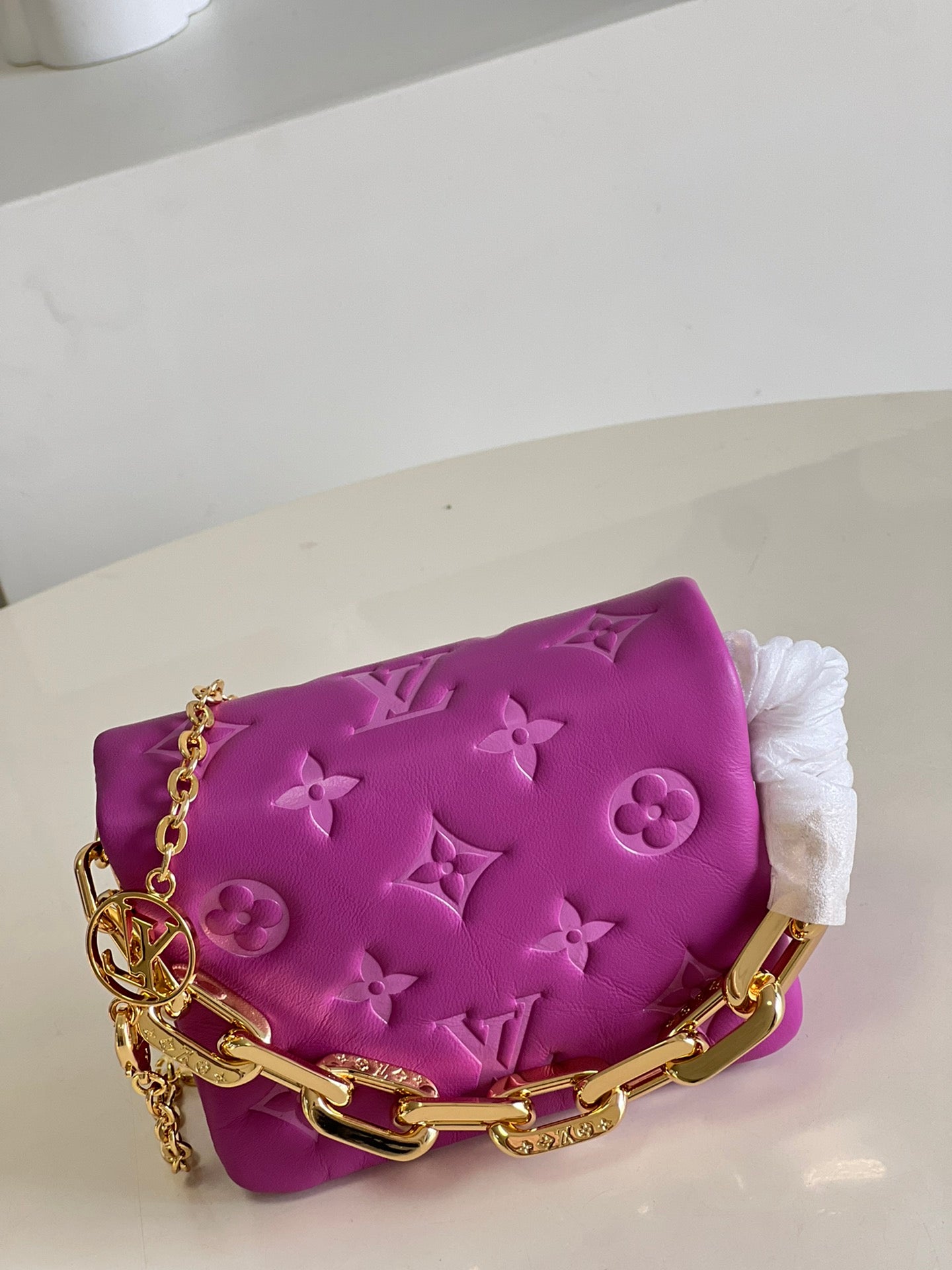 TOP Louis Vuitton LV L*V Coussin Belt Bag 26x20x12cm - Pink