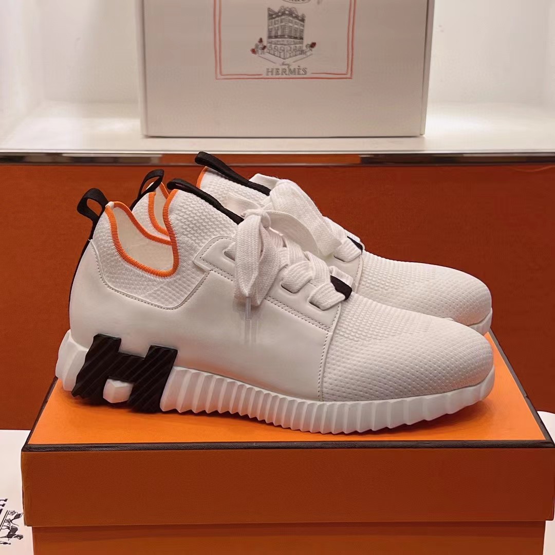 TOP HERMES Sneakers - White with 9 Different Logos