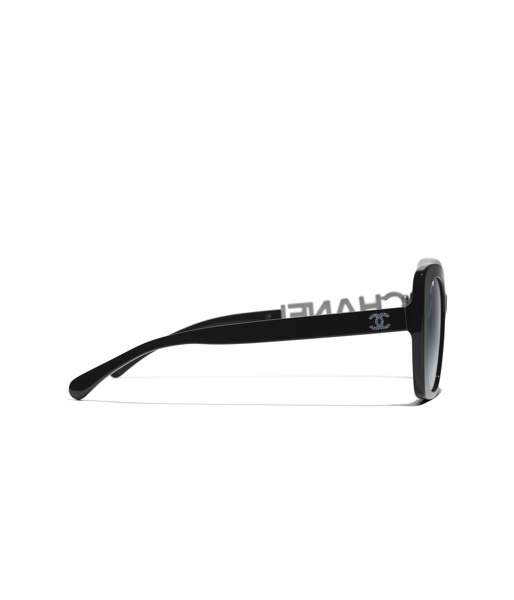 CHANEL Square Sunglasses A71353X08902S