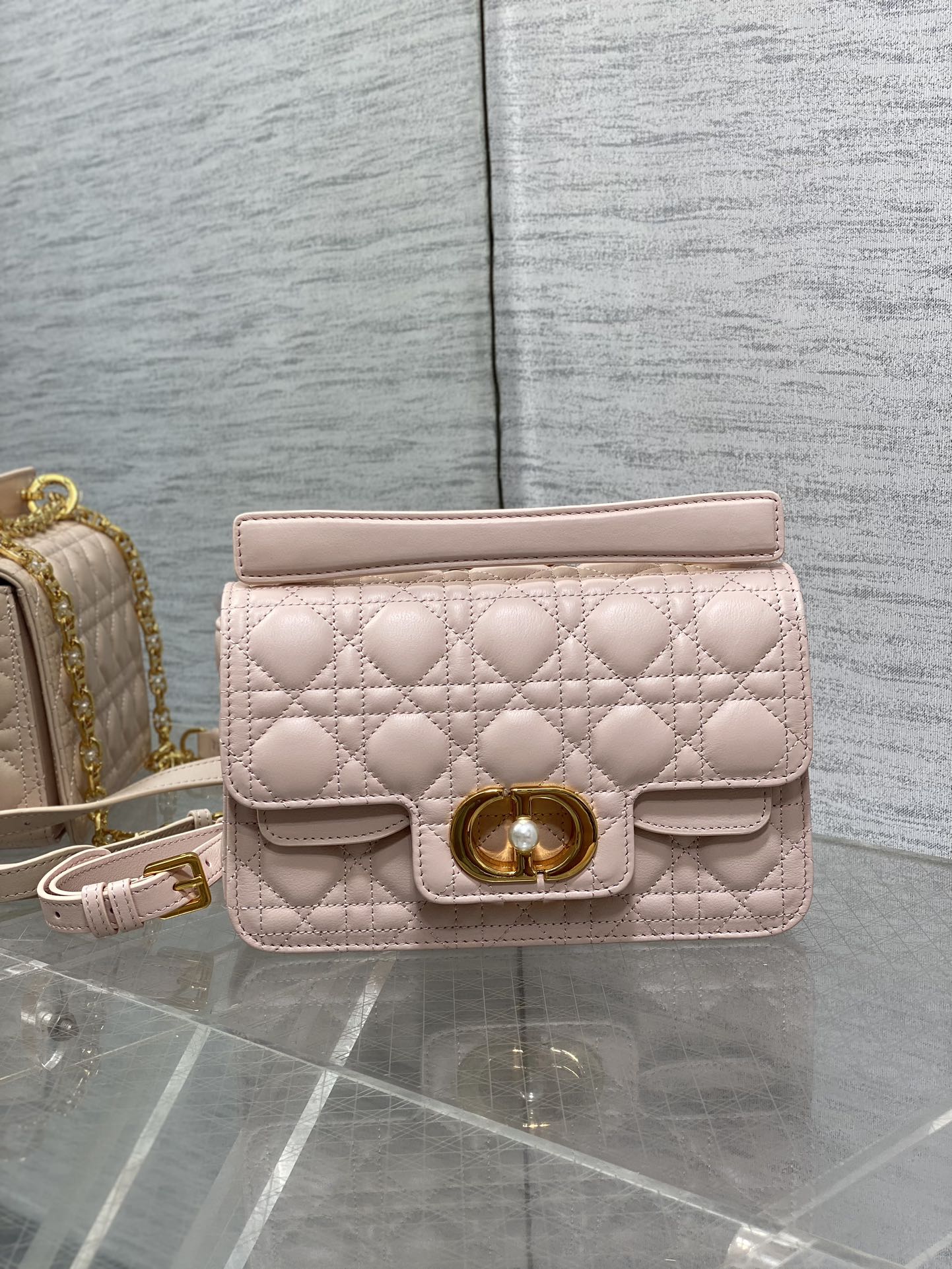 TOP Christian Dior Jolie Chain Bag 22x14x8cm - Pink & GHW