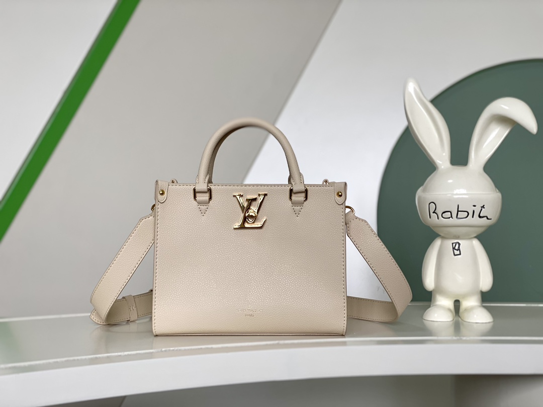 TOP Louis Vuitton LV  Lock & Go Bag -24.5 x 19.0 x 10.5 cm - 2 Colors