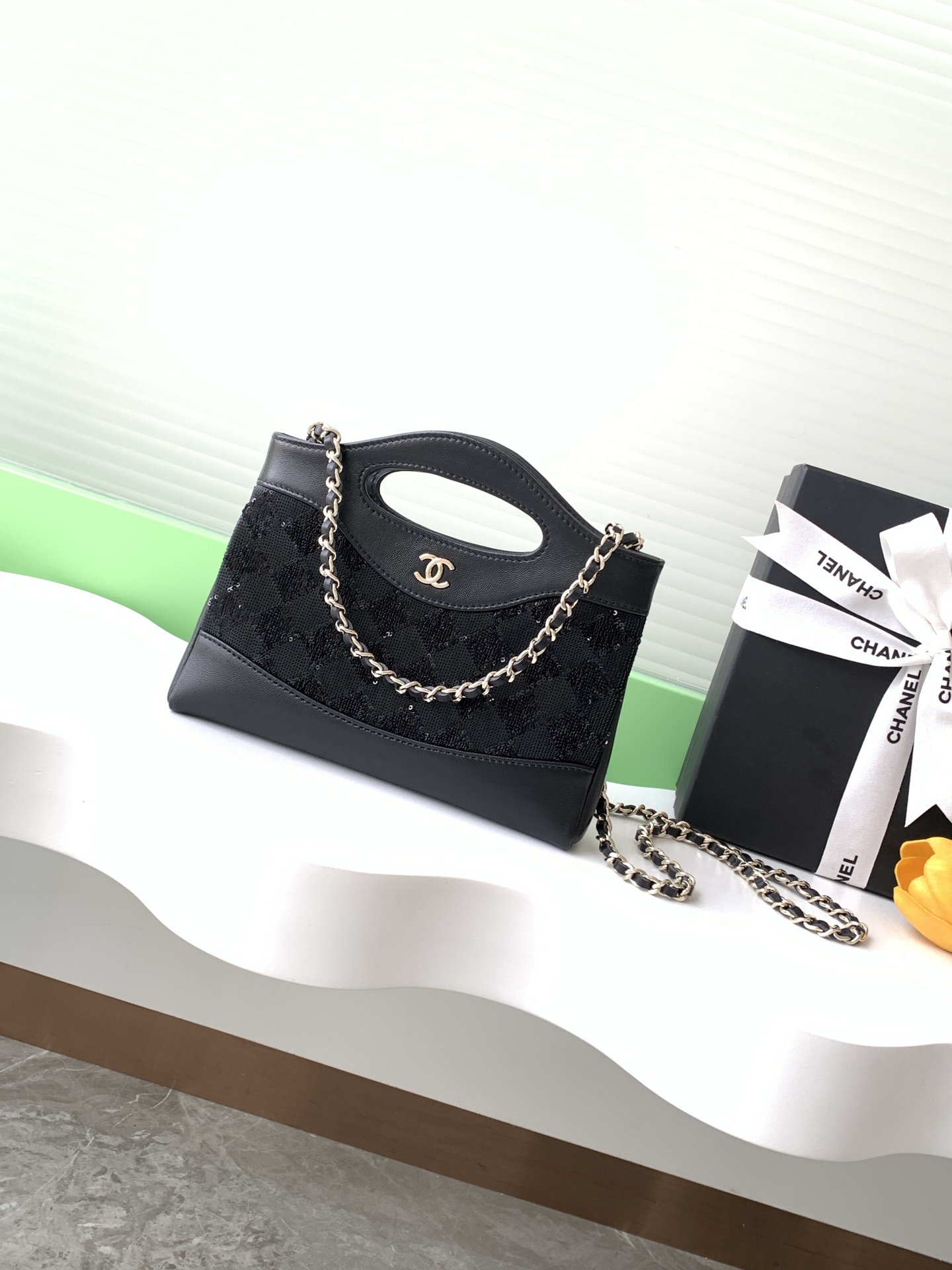 TOP CHANEL Bead Bag Sheepskin 17.5*20.5*4cm/22*5*23cm - Black