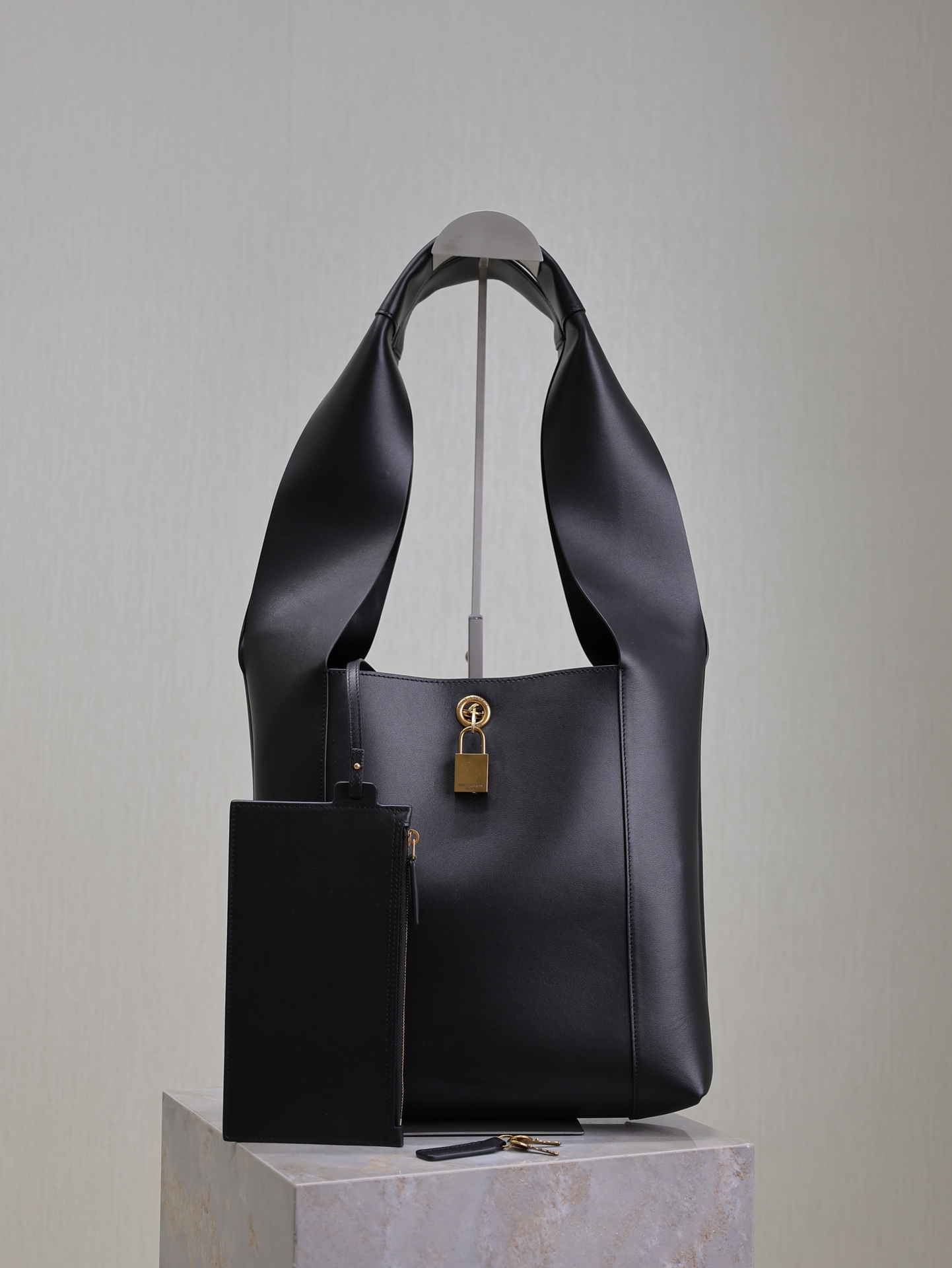 TOP Yves Saint Laurent YSL Leather Hobo Bag  27×27×8cm - BLACK&GHW