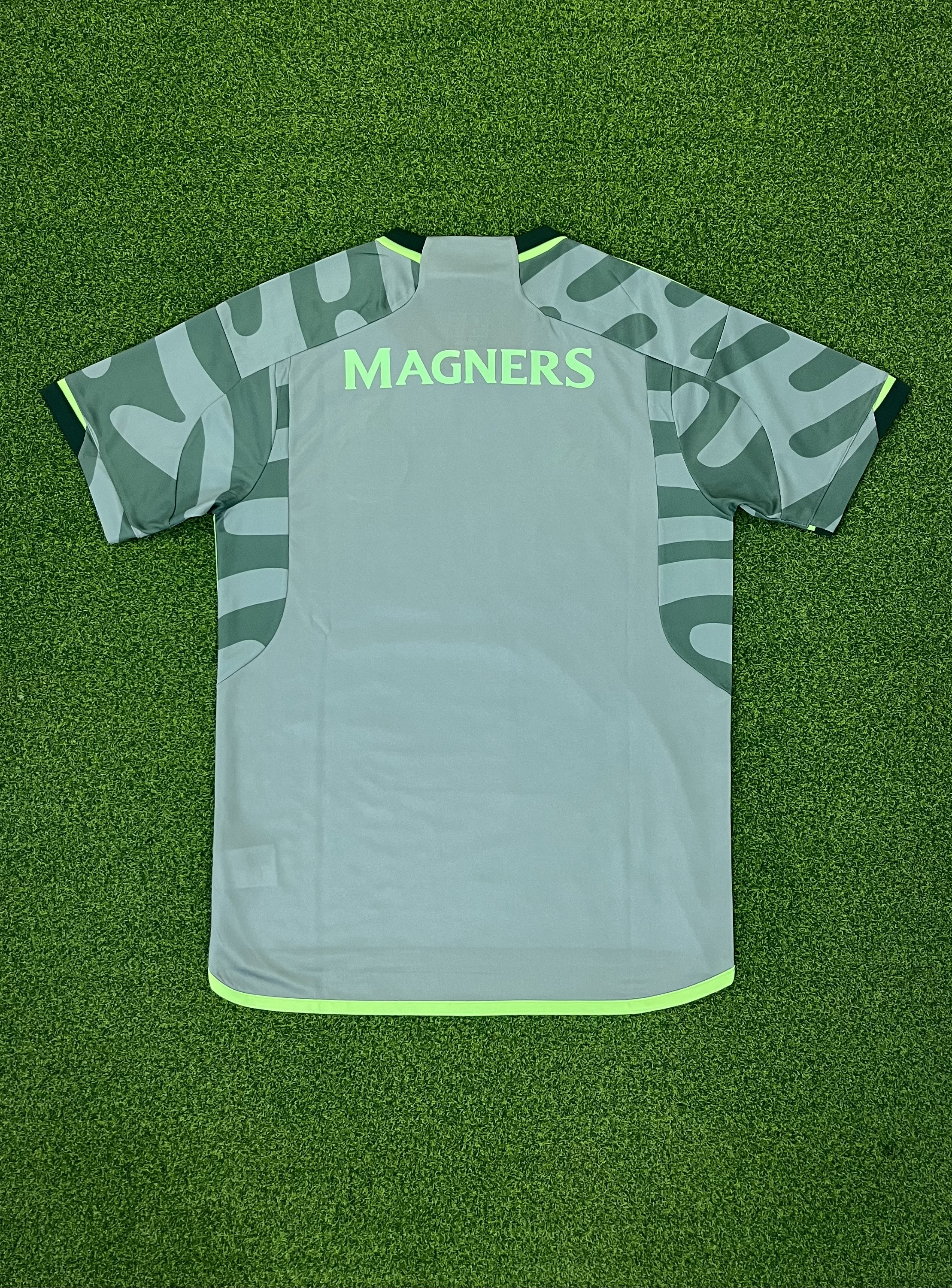 2425 Celtic FC  jersey.Player embroidery version