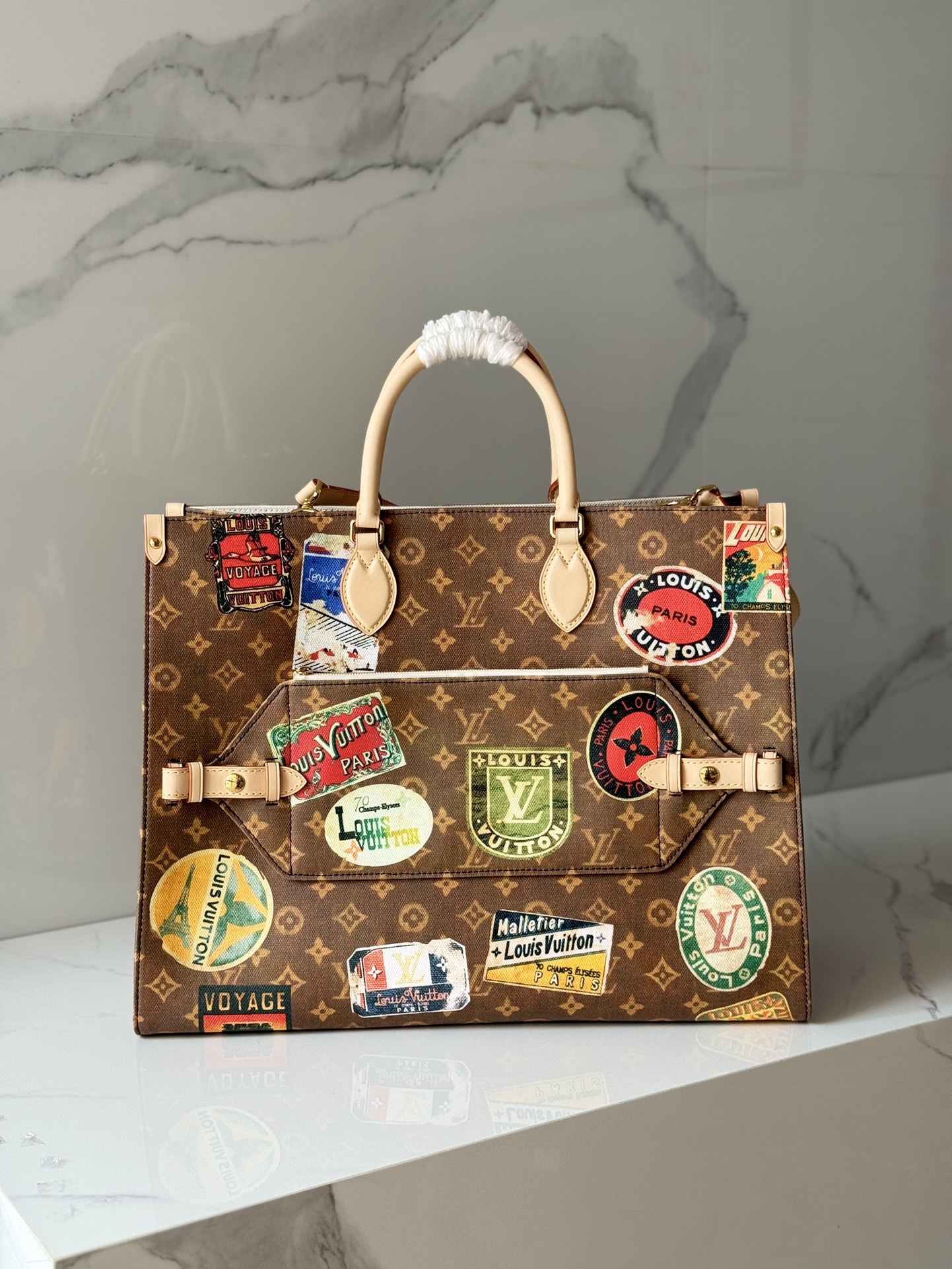TOP Louis Vuitton LV Monogram On The Go Voyage Tote Bag 43 x 33 x 18.5 cm - Brown