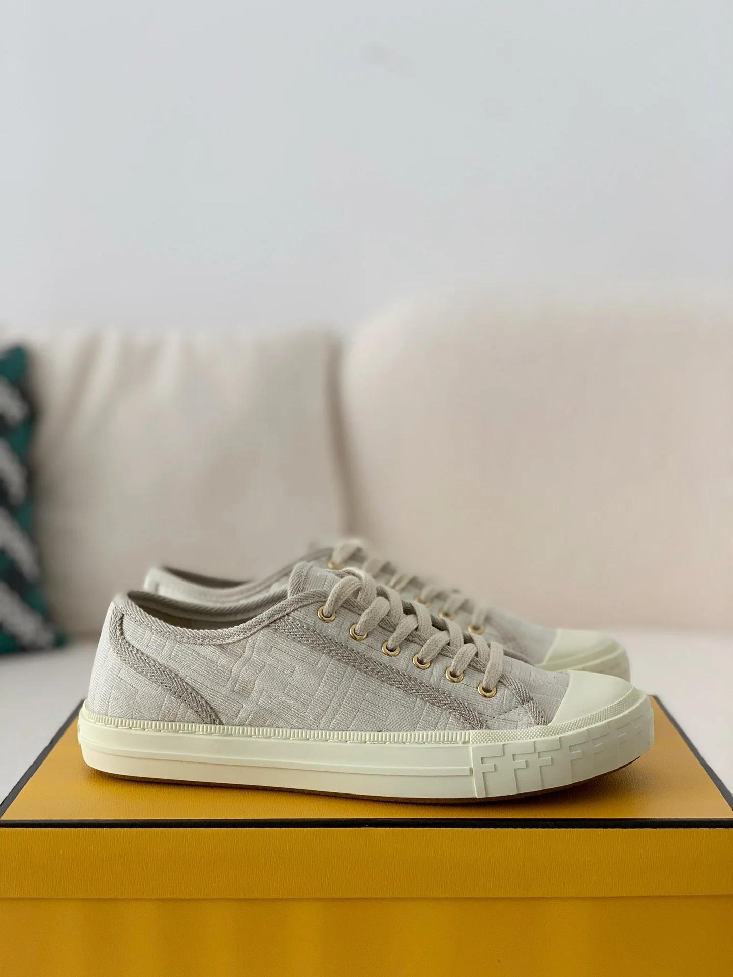 WWWShoes Vintage Monogram Jacquard Canvas Sneakers Low Top Lace Up Casual Flat Shoes Unisex Daily Walking Trainers