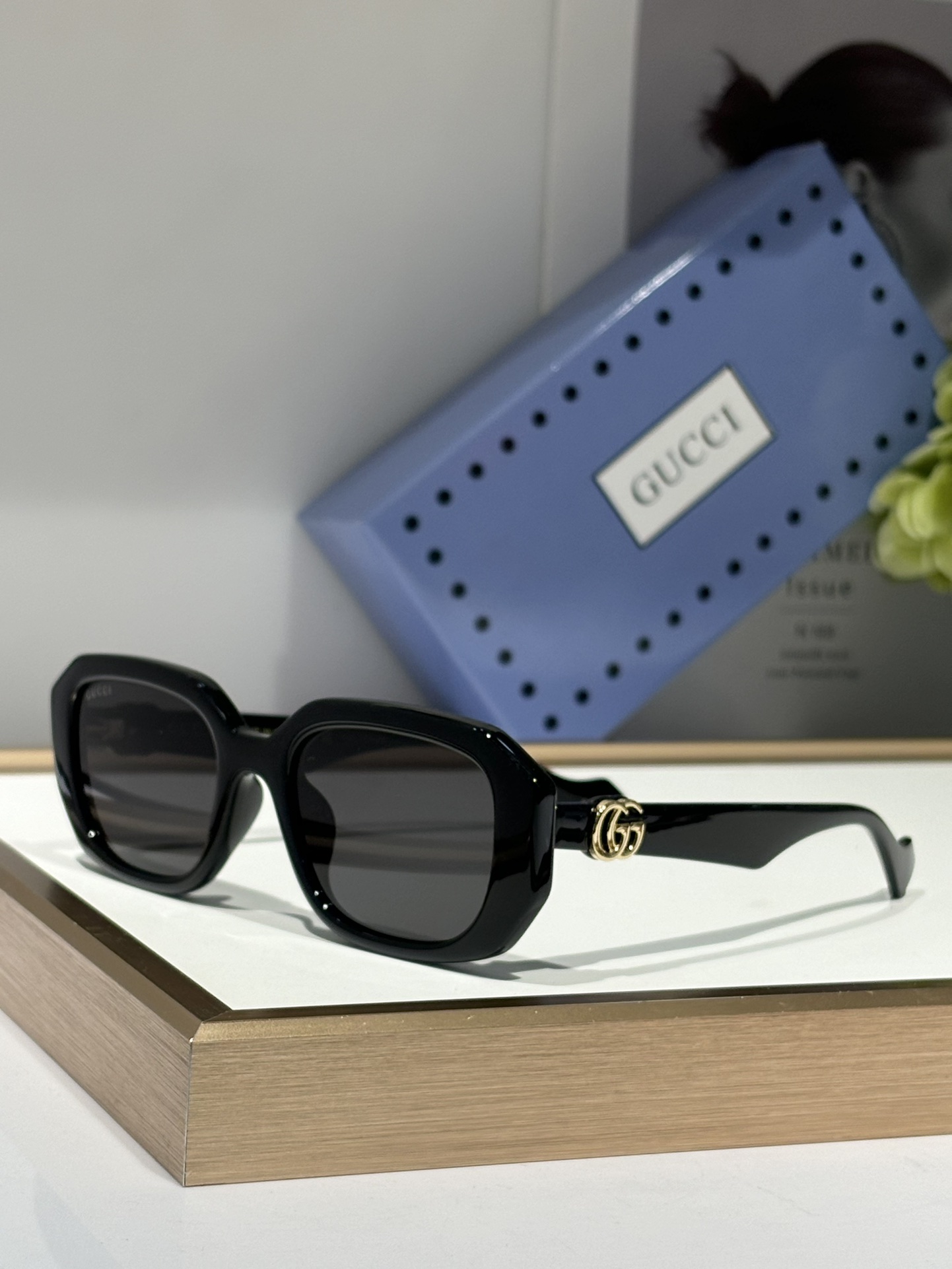 TOP Gucci Sunglasses - 4 Colors