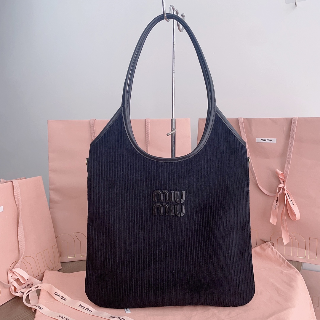 TOP Miu Miu Isedan Limited Tote Package 35x40cm - 3 Colour