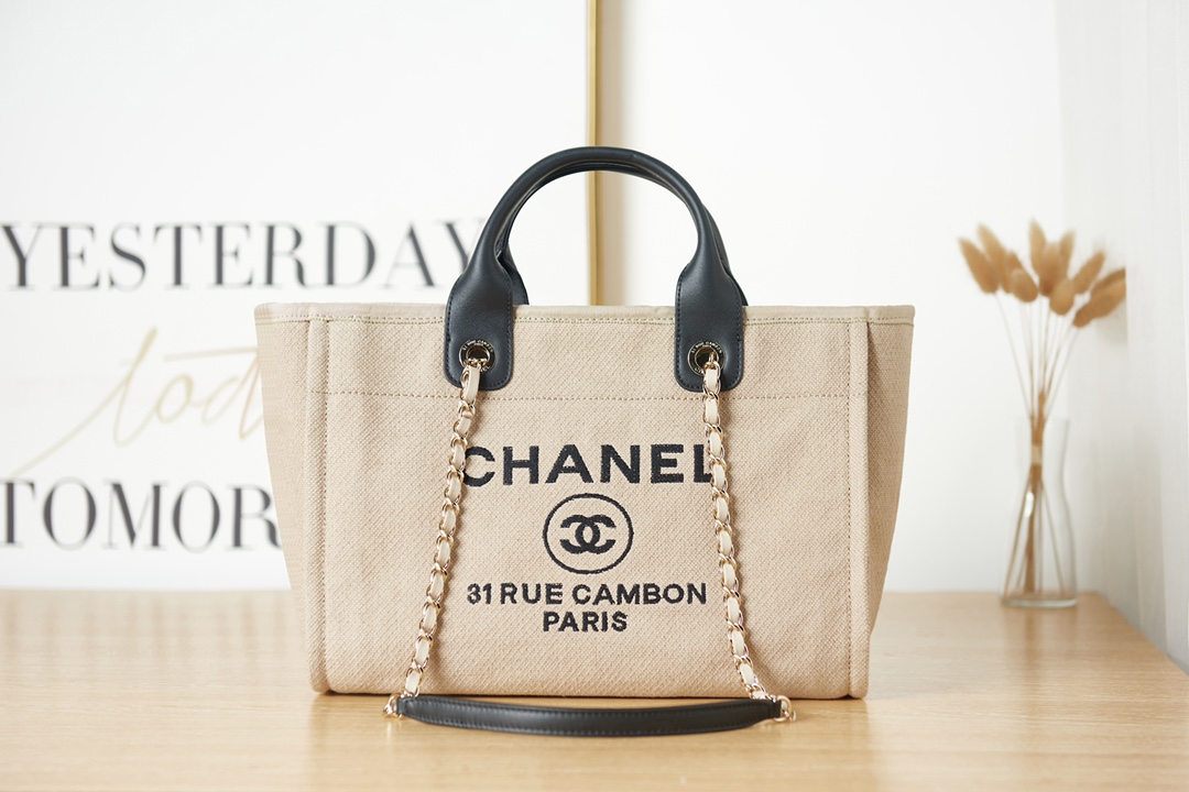 TOP CHANEL Deauville Bag 33cm/38cm -  Beige with Black Handle