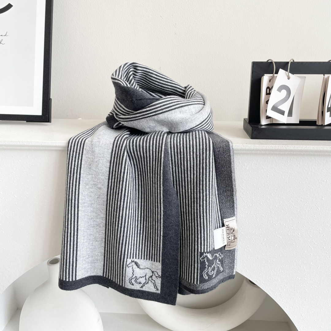 TOP HERMES Cashmere Scarf 32x180cm - 3 Colors