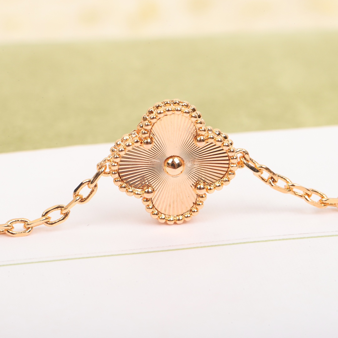 Van Cleef&Arpels VCA alhambra 20 red agate Diamond Necklace