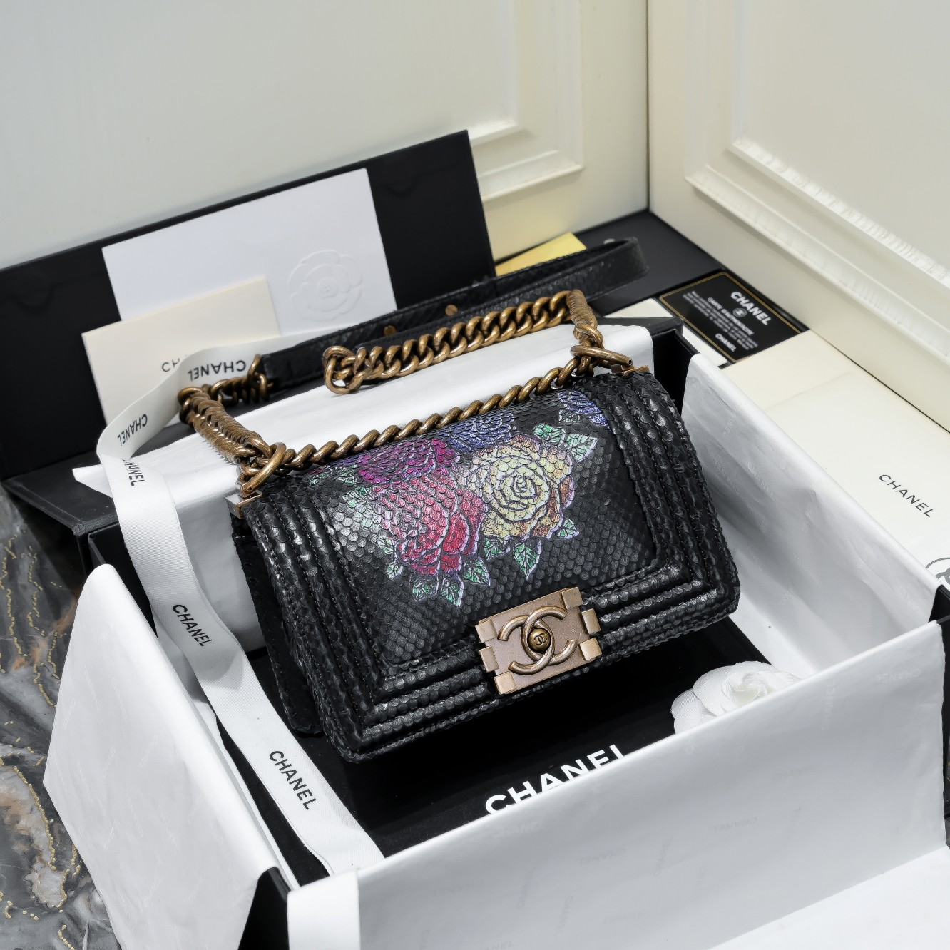 TOP CHANEL Snake Patterned Calfskin  Small Le Boy Bags