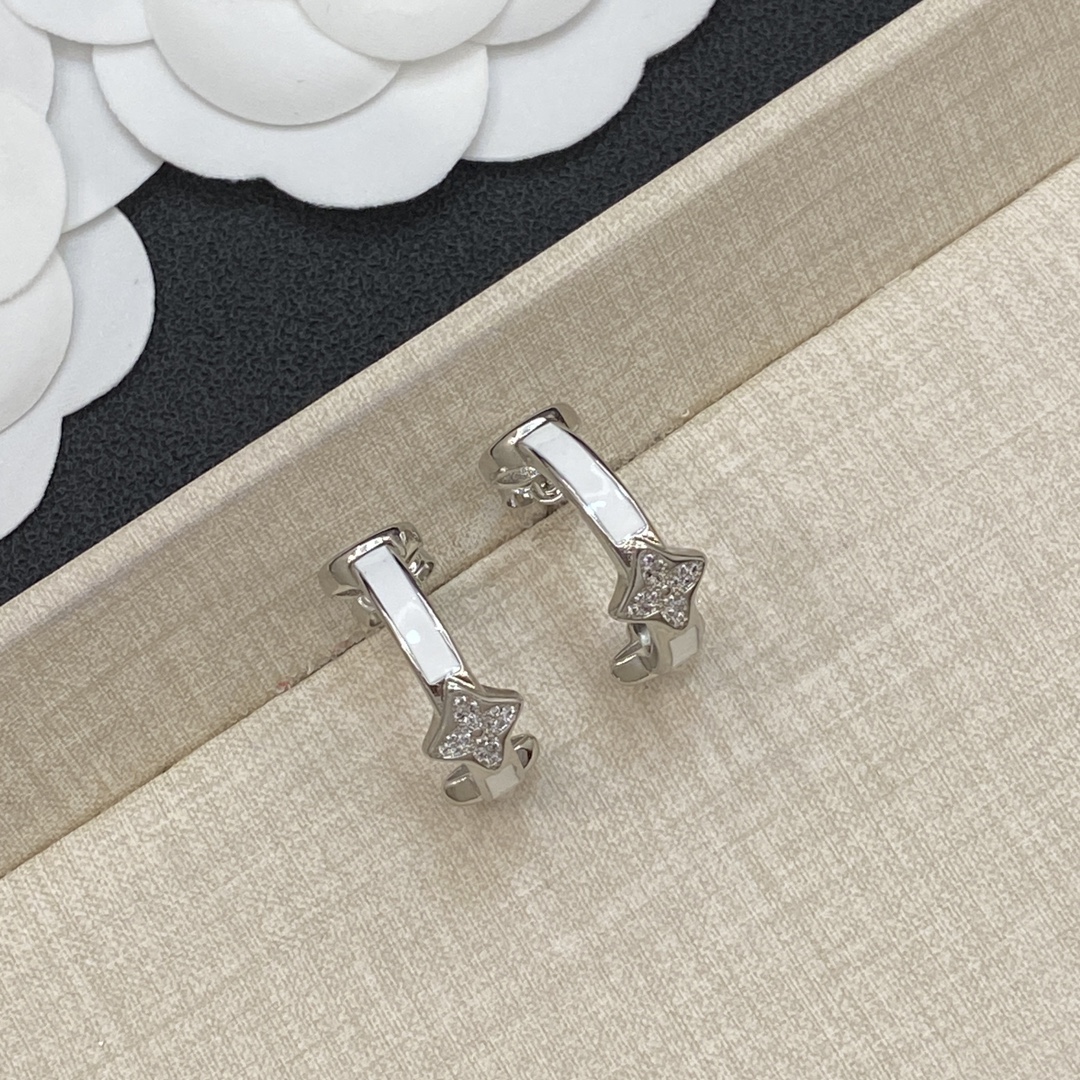 TOP Louis Vuitton LV Earrings - 2 Color