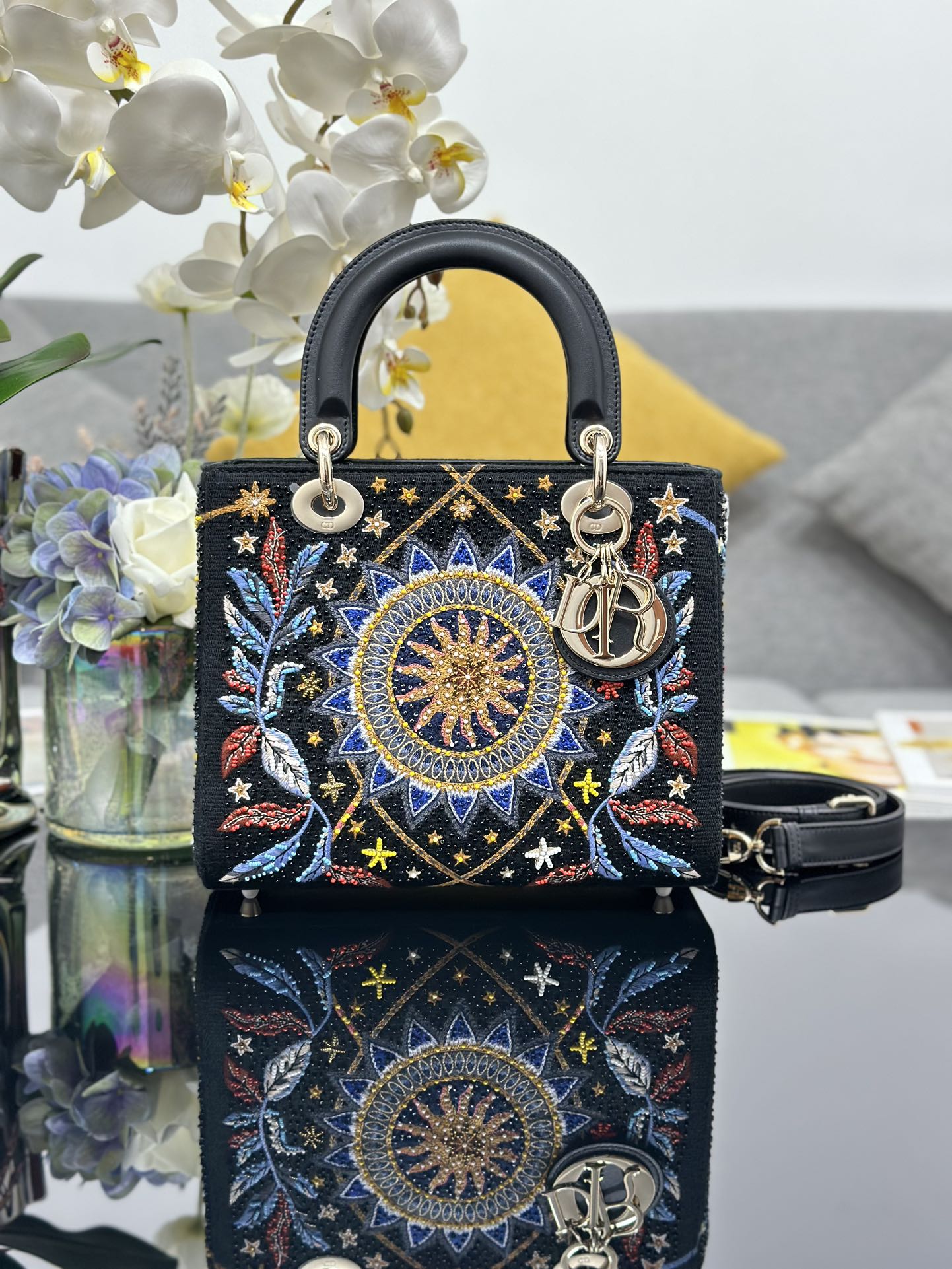 TOP Christian Dior Medium Lady Dior Bag 24x20x11cm Embroidered Stars and Moon Beads