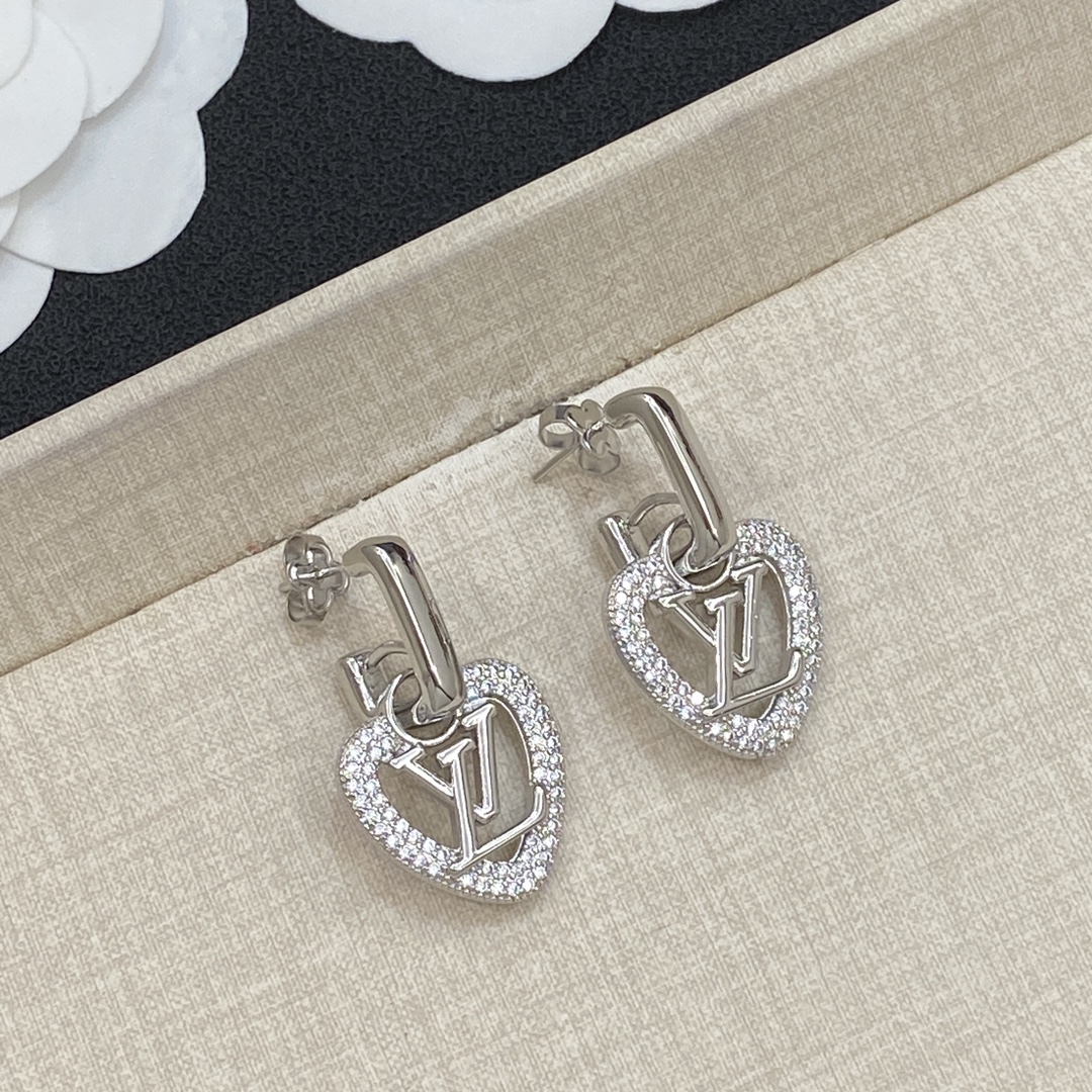 TOP Louis Vuitton LV Earrings - 2 Color