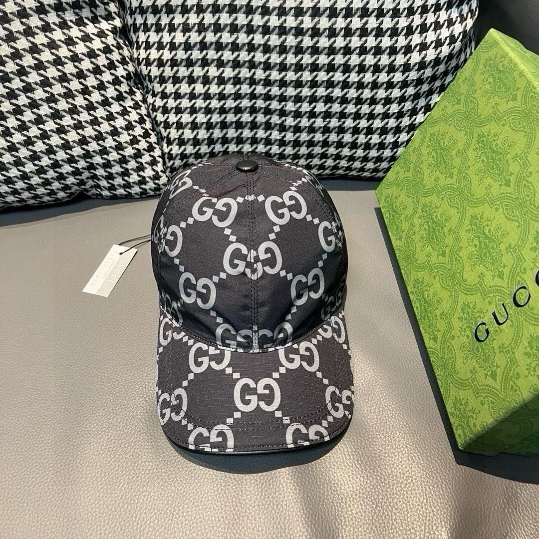 AAACAT Interlocking Letter Print Baseball Cap Curved Brim Adjustable Outdoor Sun Hat Unisex for Men Women